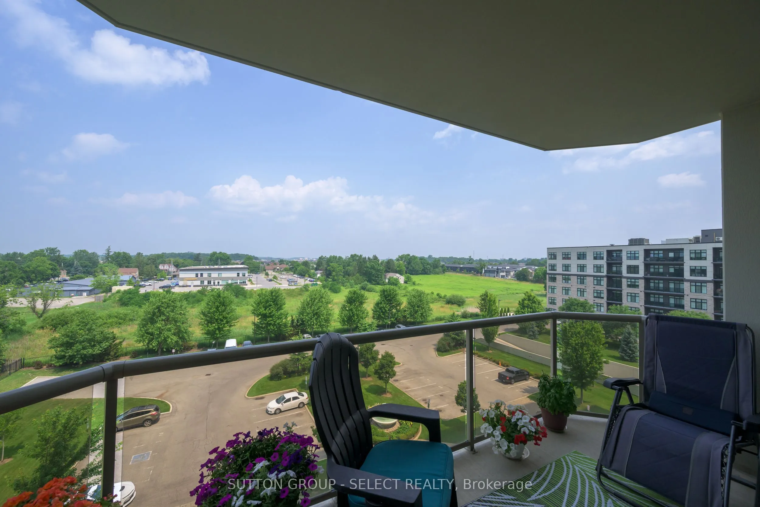 1030 CORONATION Drive, #606