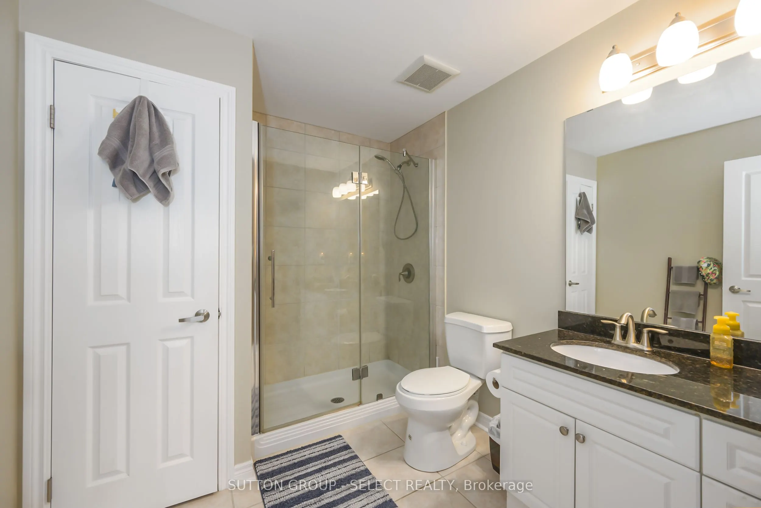 1030 CORONATION Drive, #606