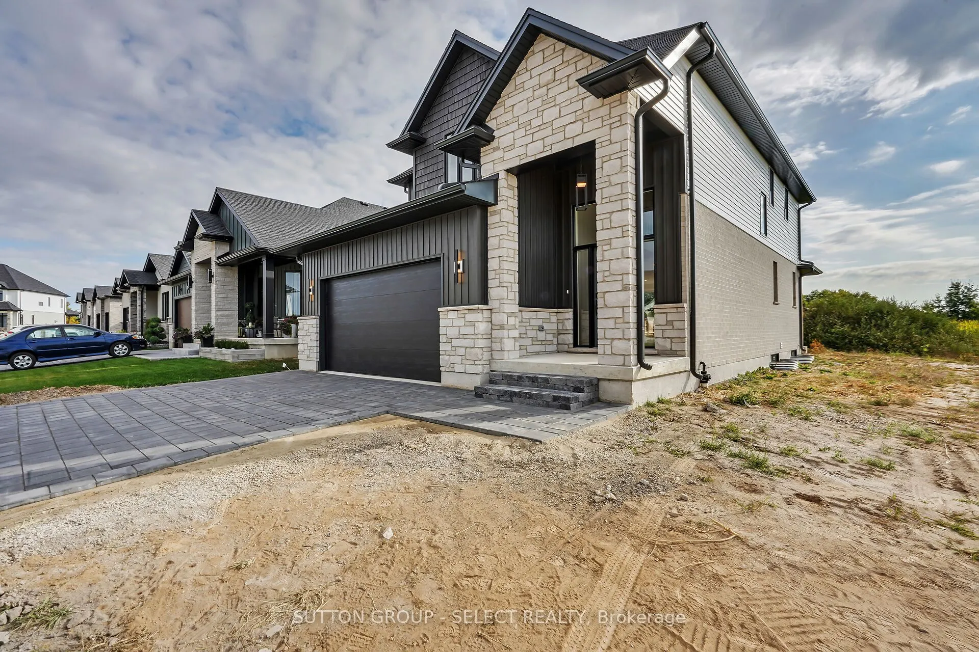 58 BRISCOE Crescent
