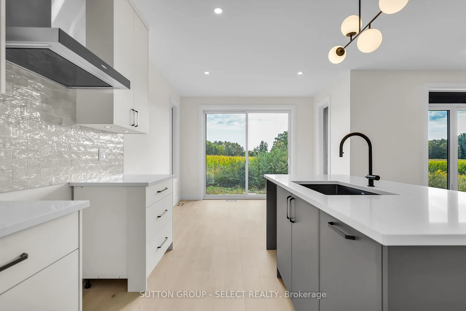 58 BRISCOE Crescent