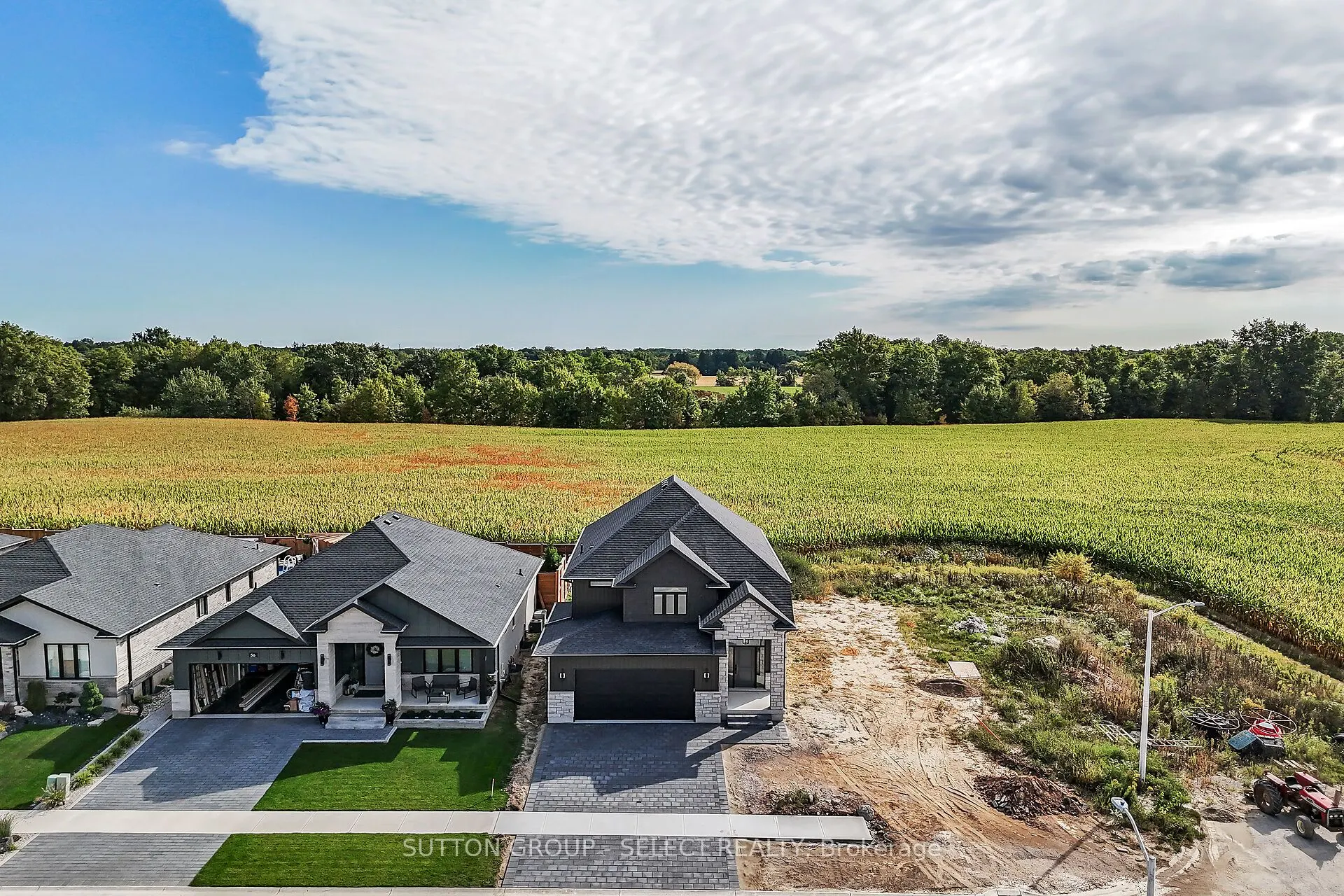 58 BRISCOE Crescent