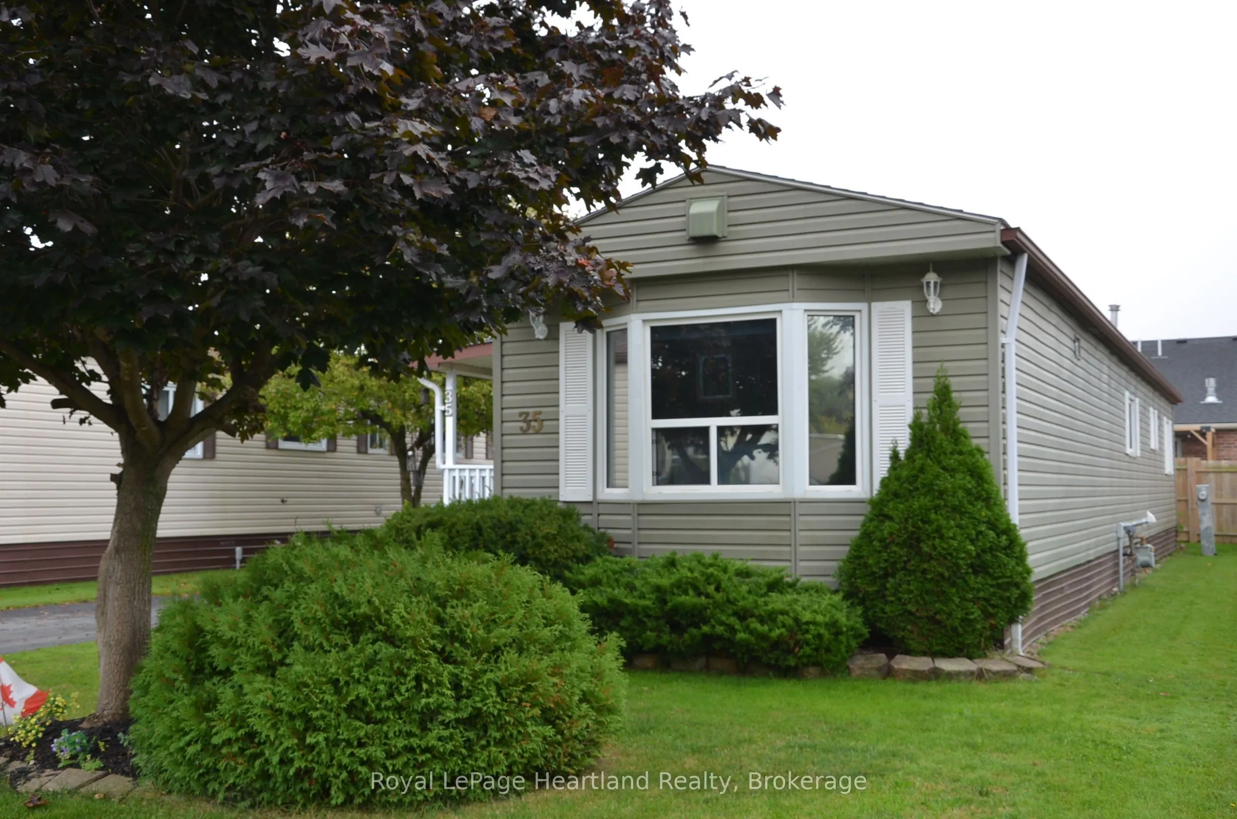 35 Kalisch Avenue