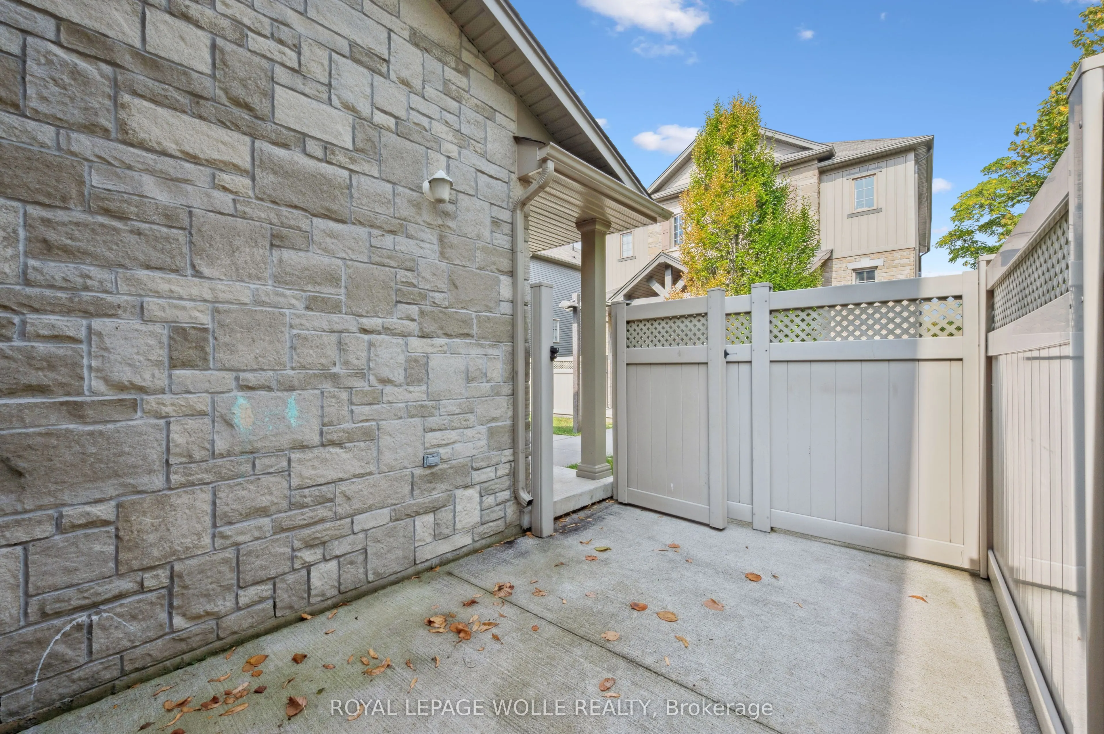 931 Glasgow Street, #7B