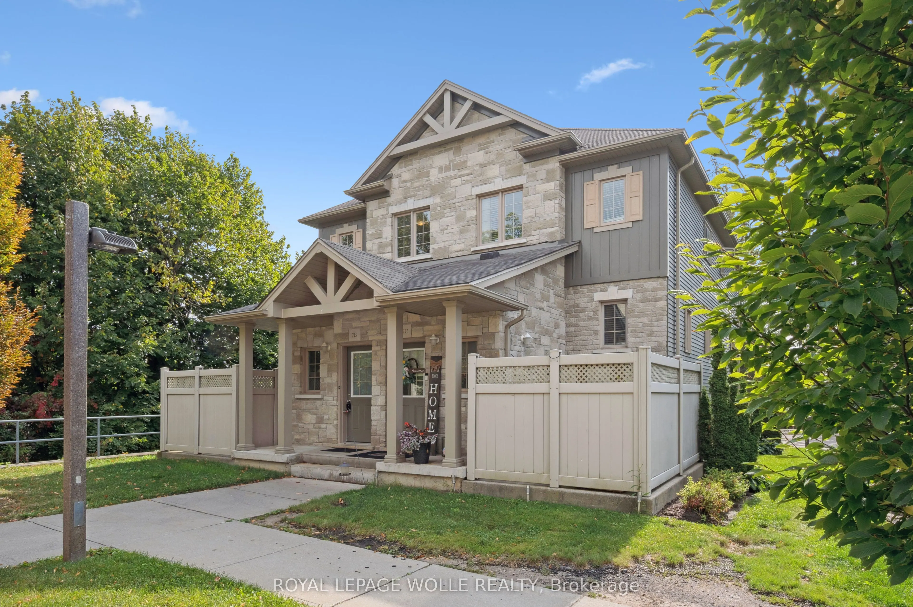931 Glasgow Street, #7B