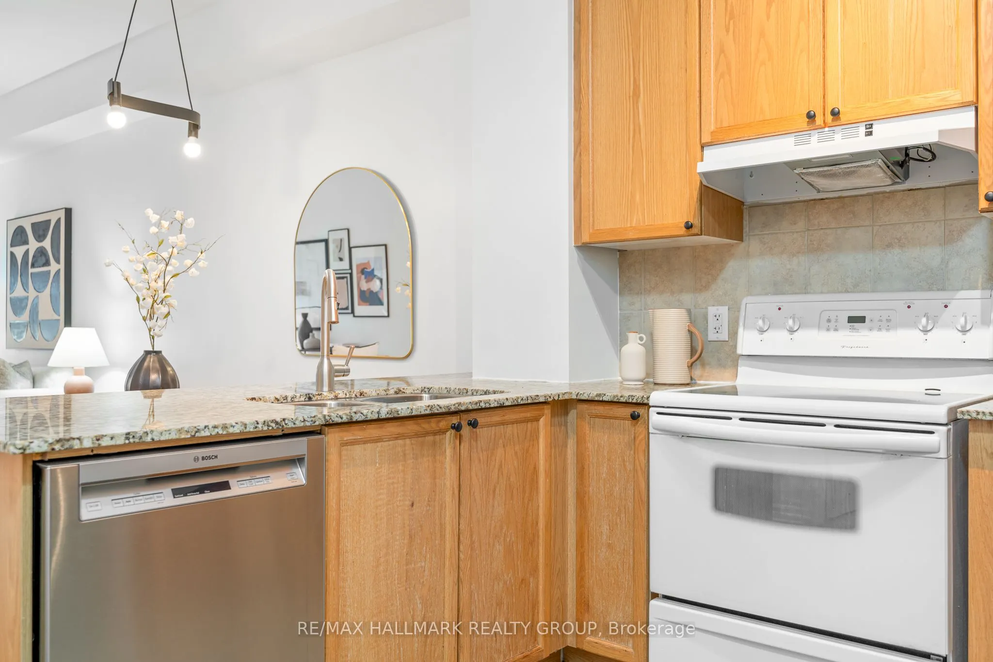 205 Bolton Street, #120