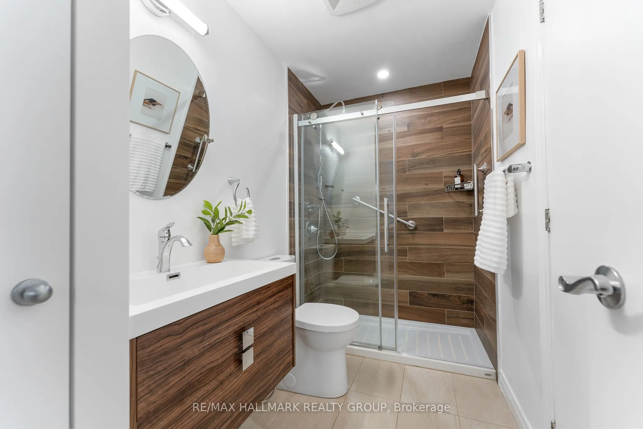 205 Bolton Street, #120