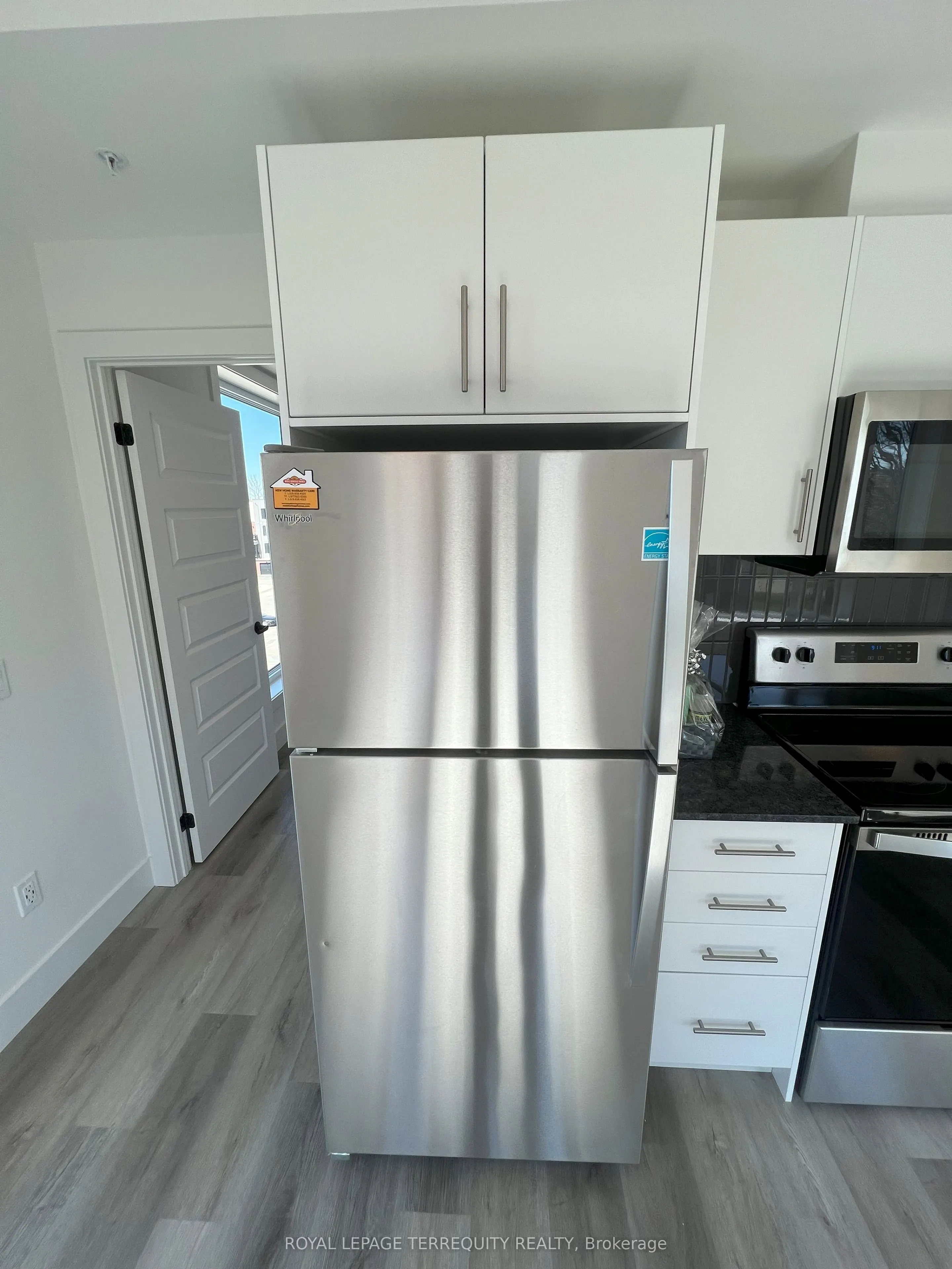 107 Roger Street, #416
