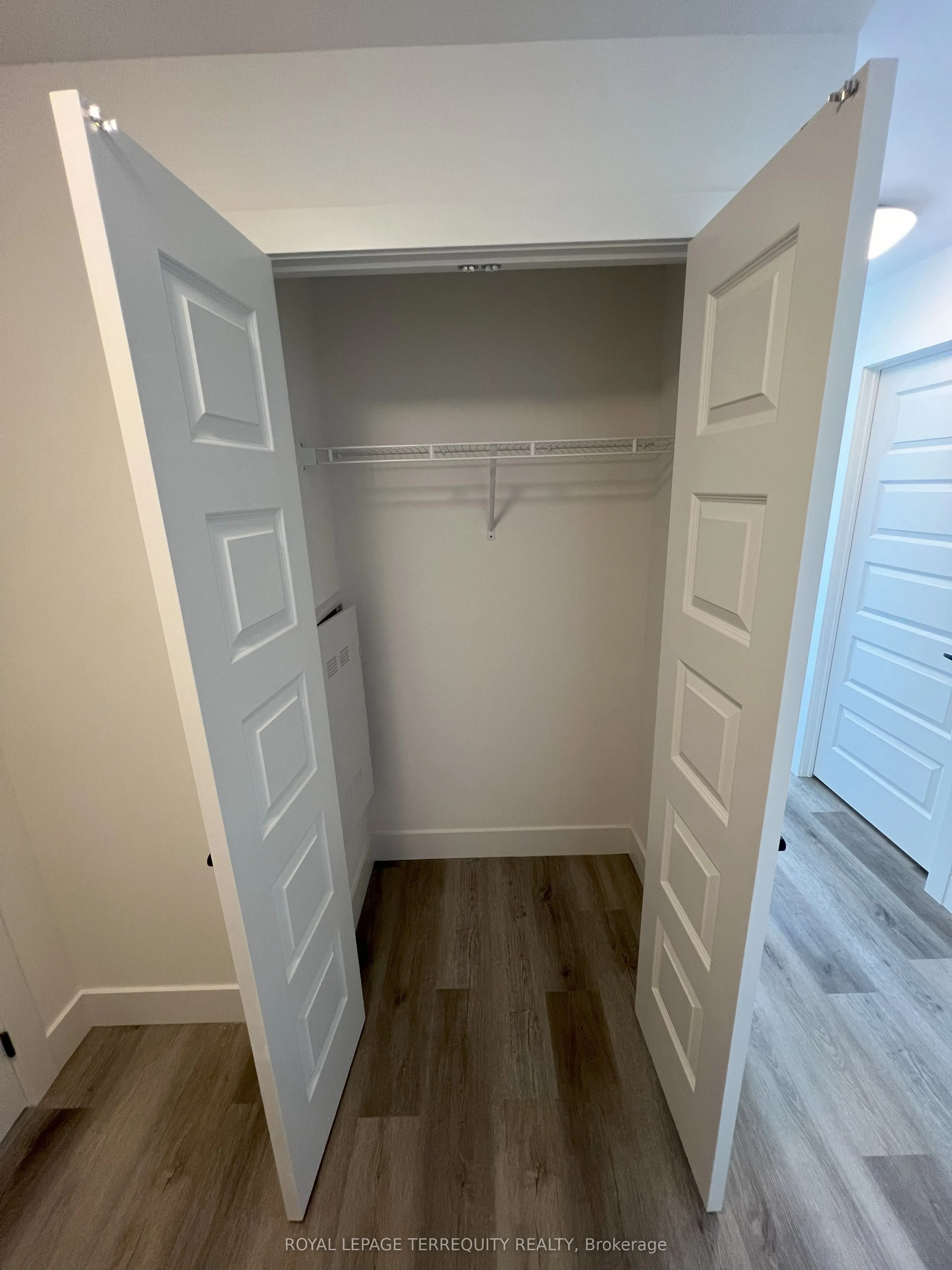 107 Roger Street, #416
