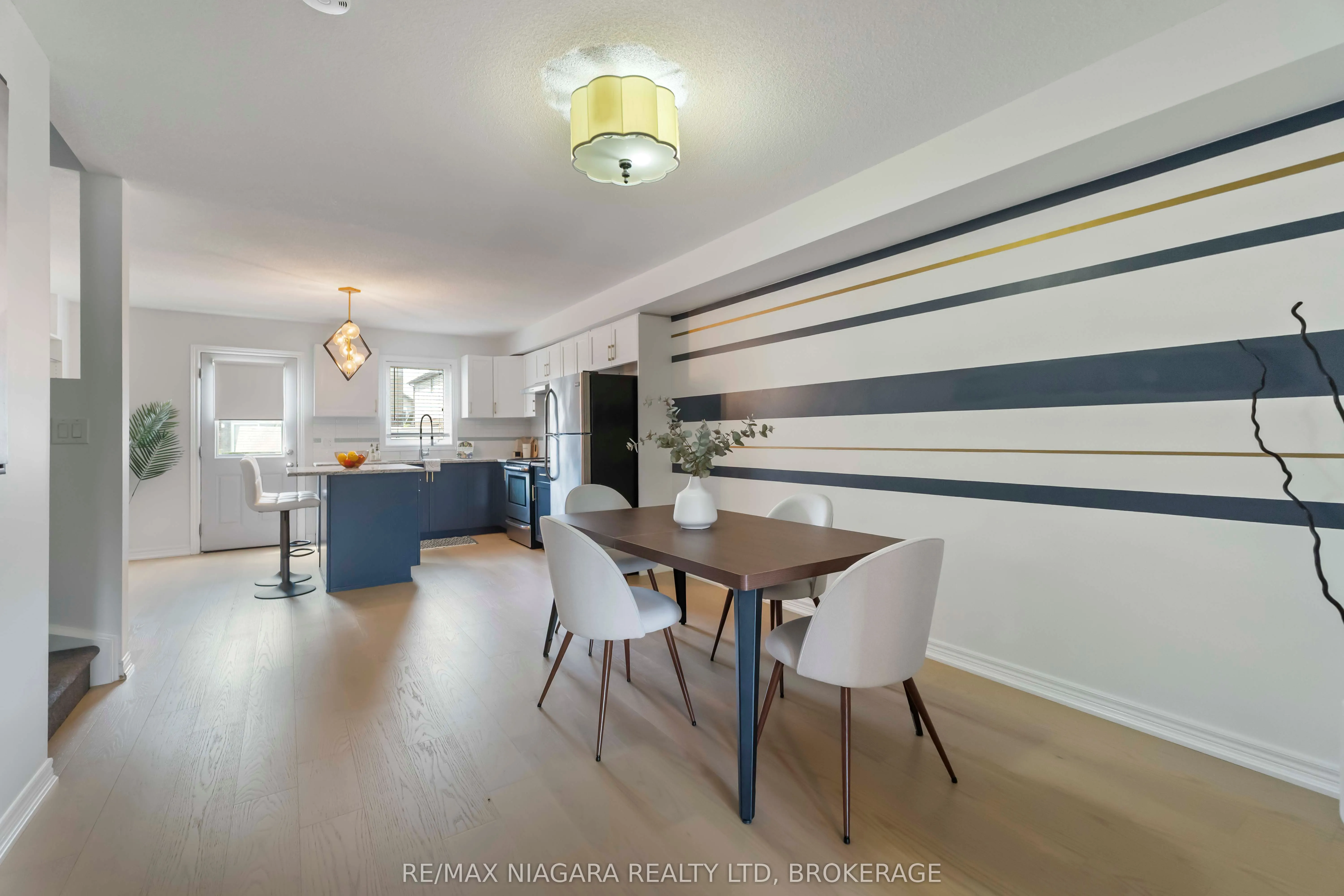 6117 Kelsey Crescent, #10