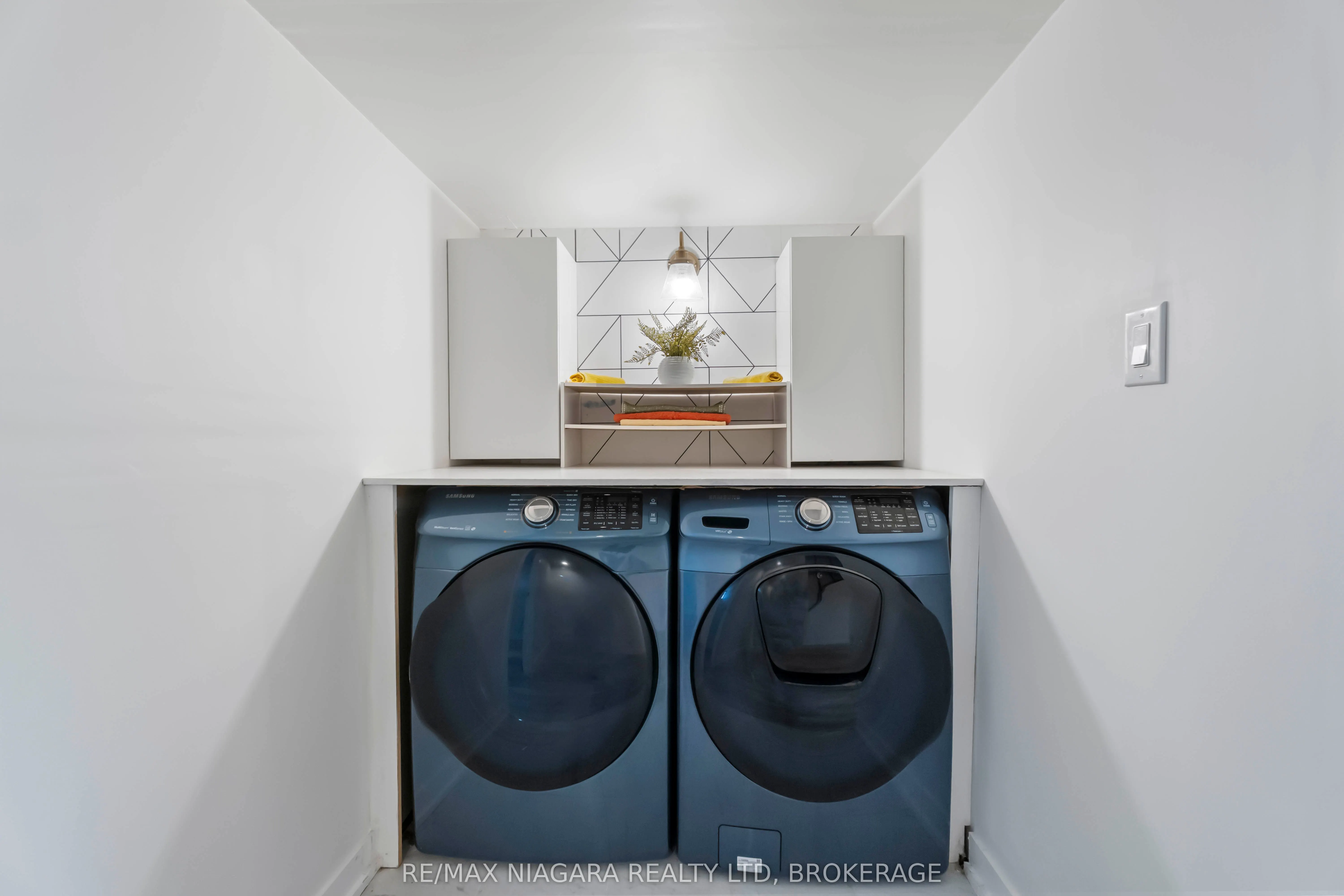 6117 Kelsey Crescent, #10
