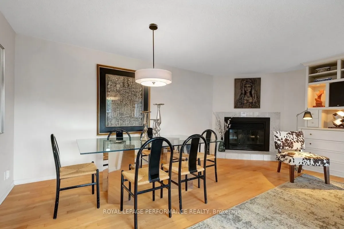 310 Crichton Street, #304