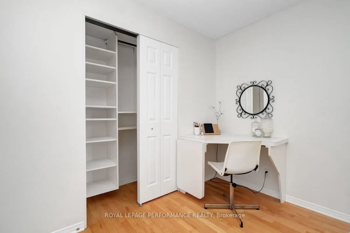 310 Crichton Street, #304