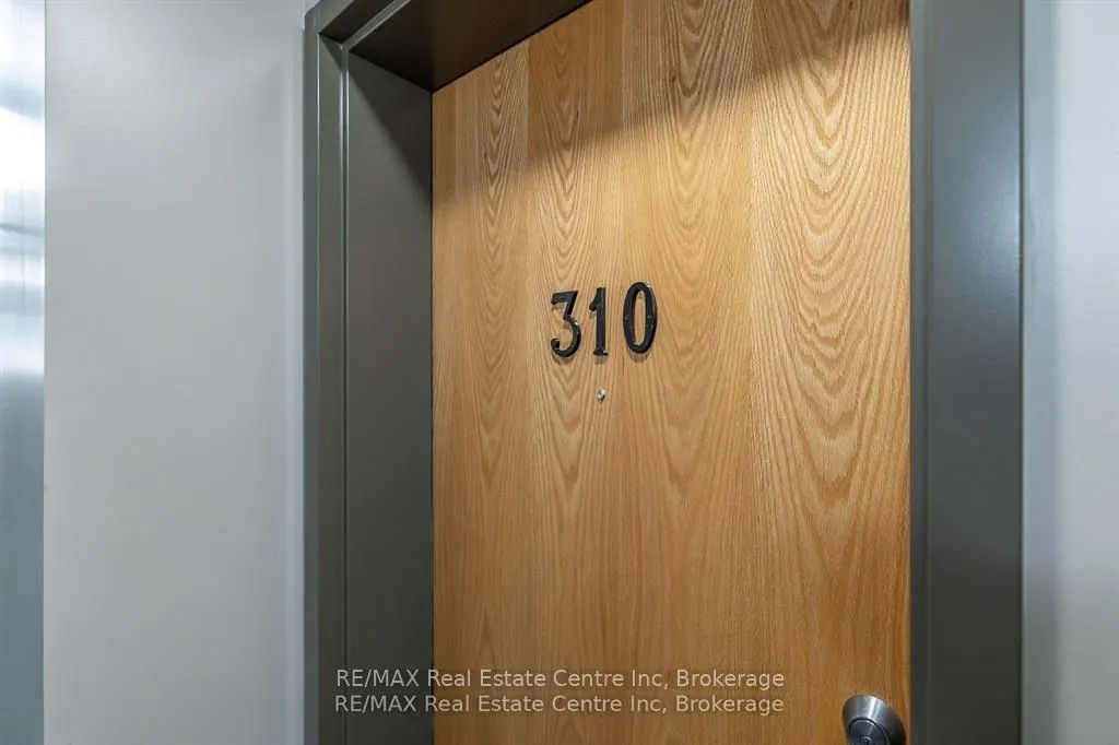 23 Stumpf Street, #310