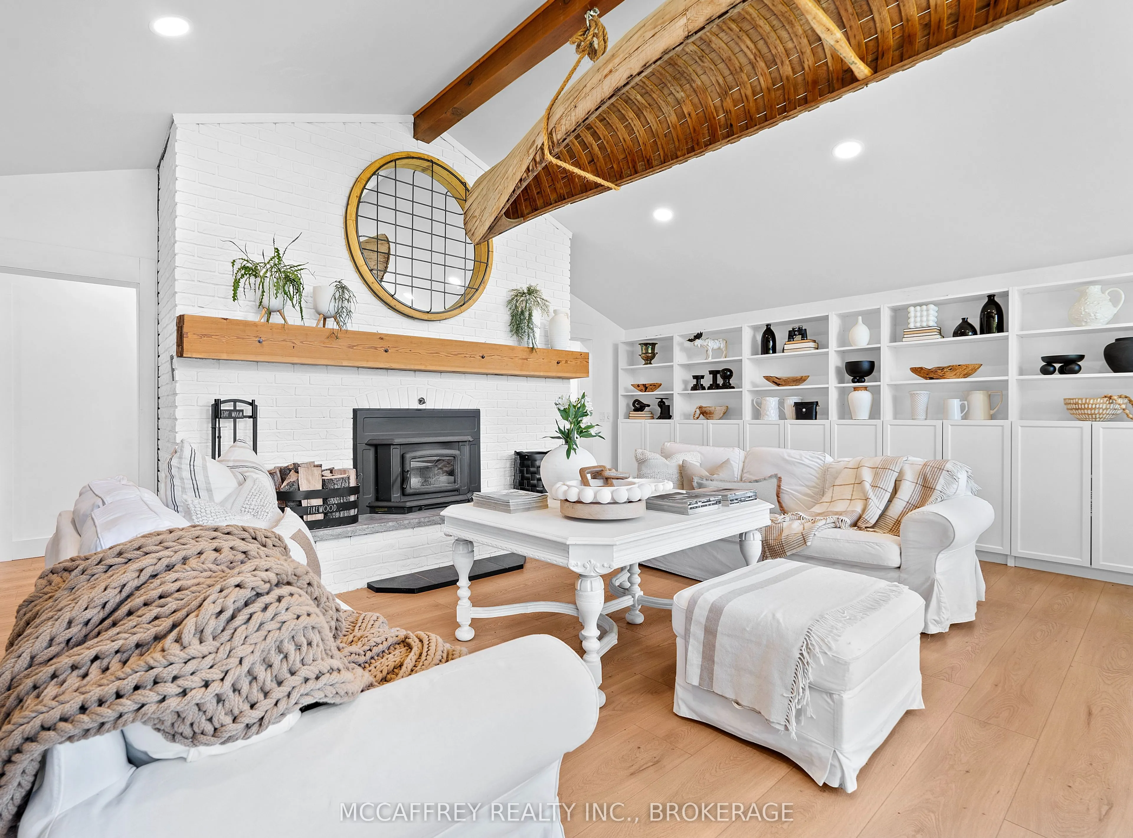 98 Juniper Lane