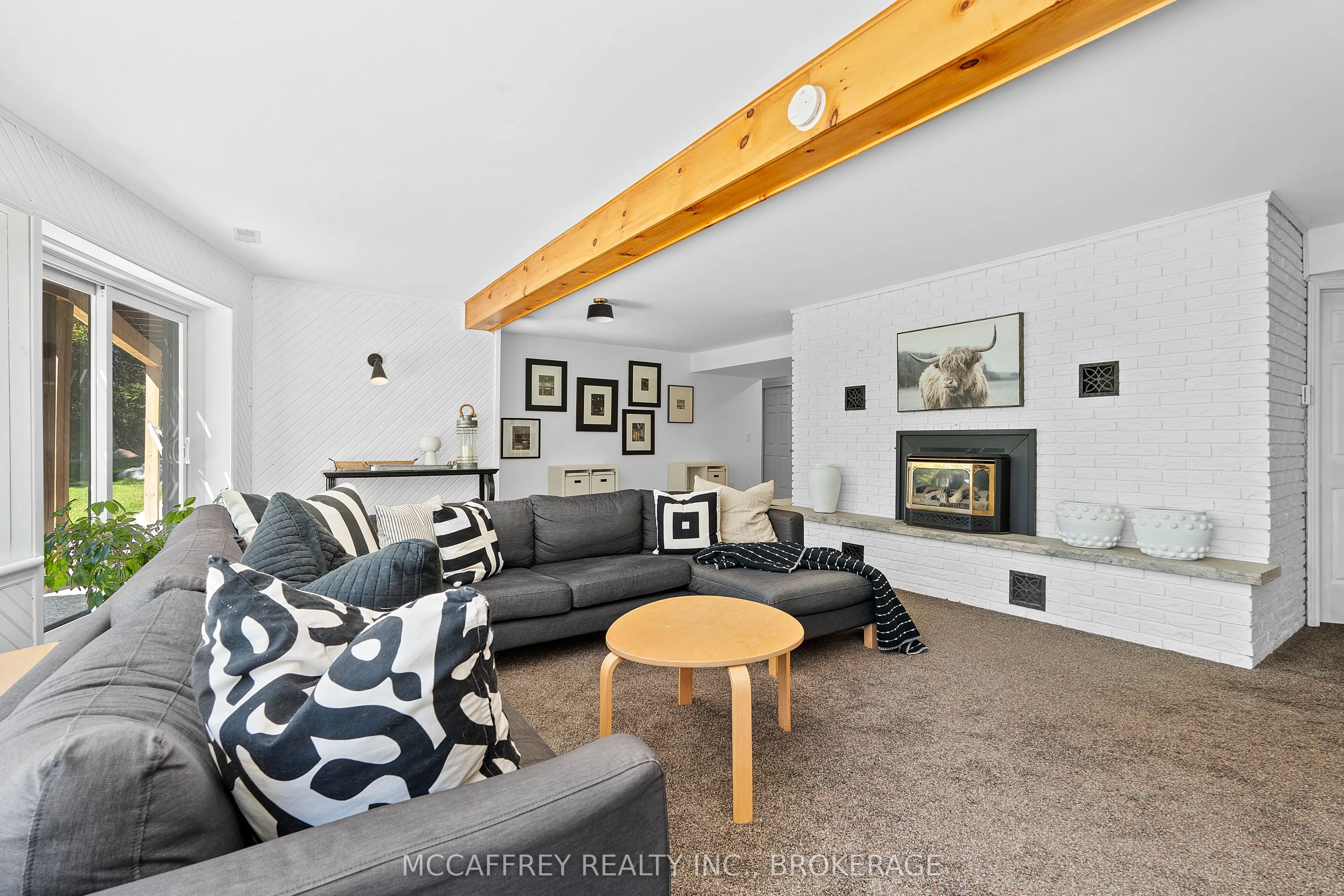 98 Juniper Lane