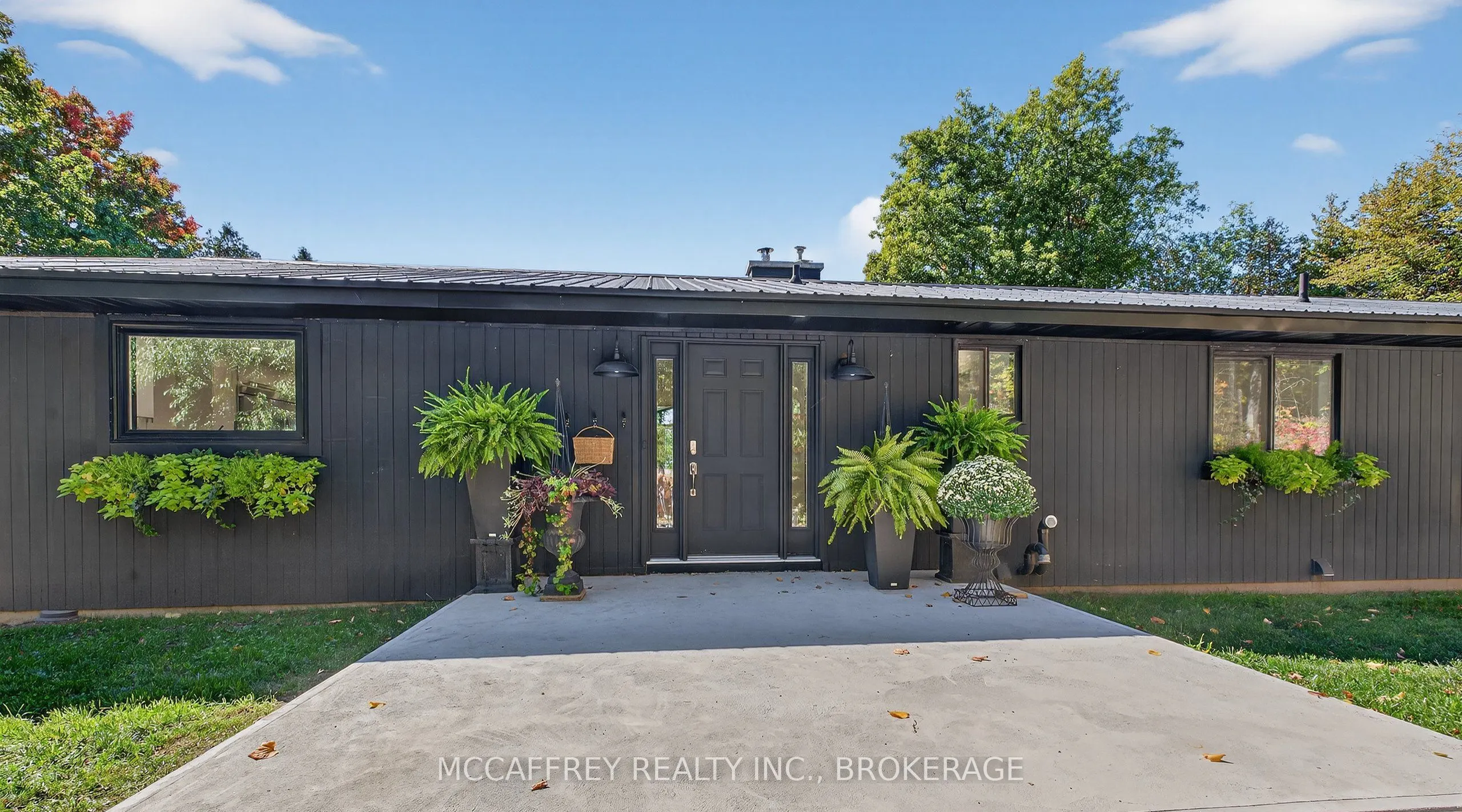 98 Juniper Lane