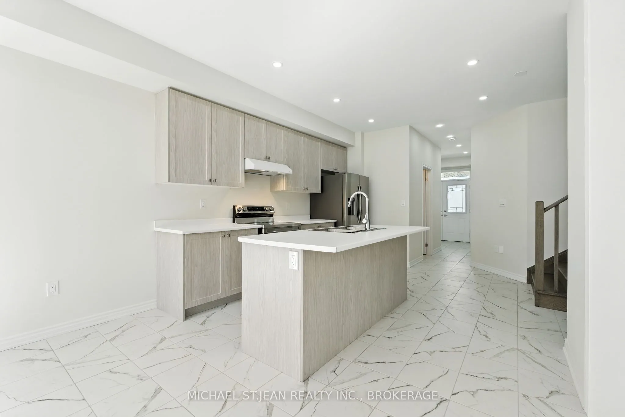 421 Barker Parkway