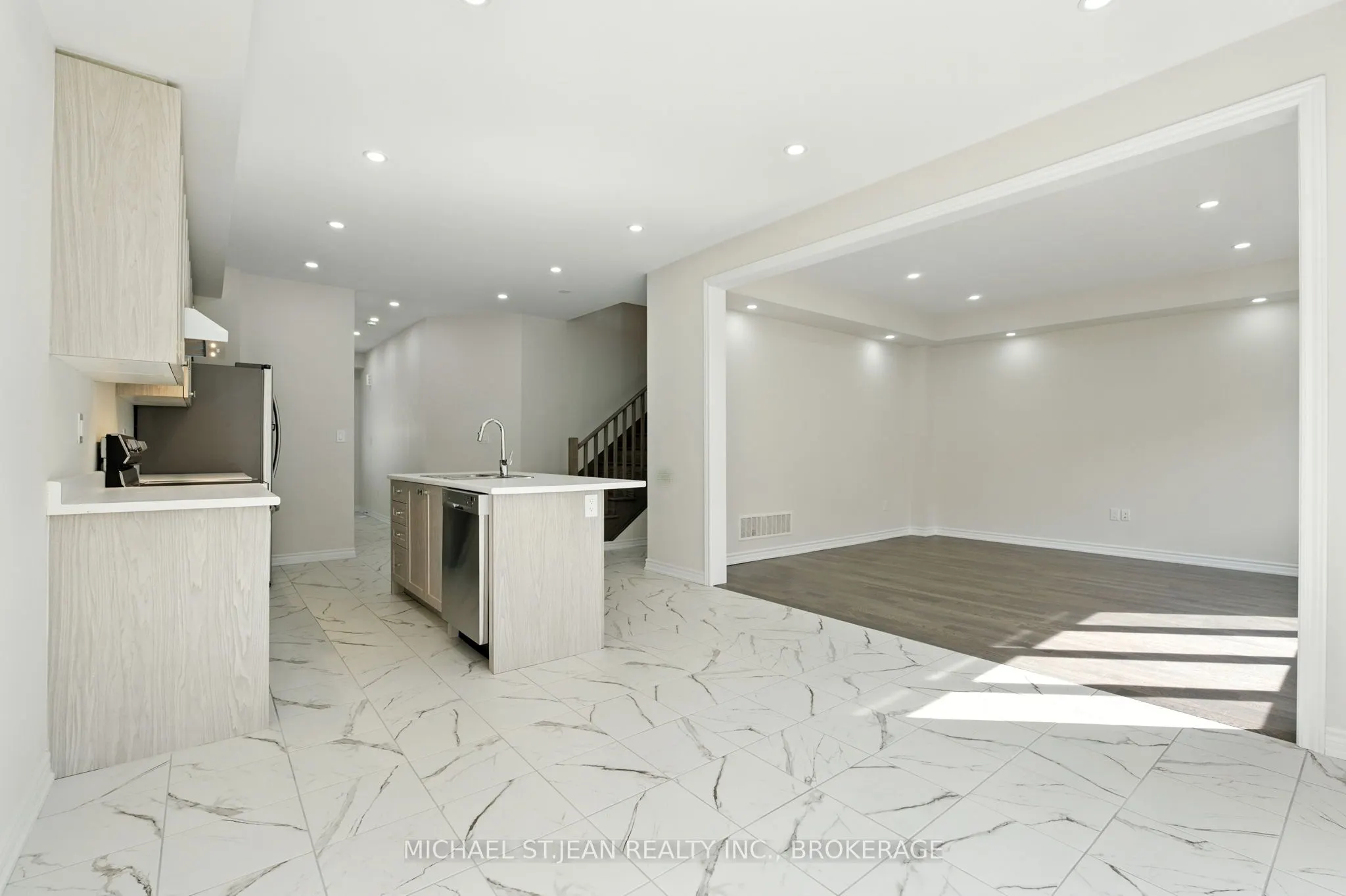 421 Barker Parkway