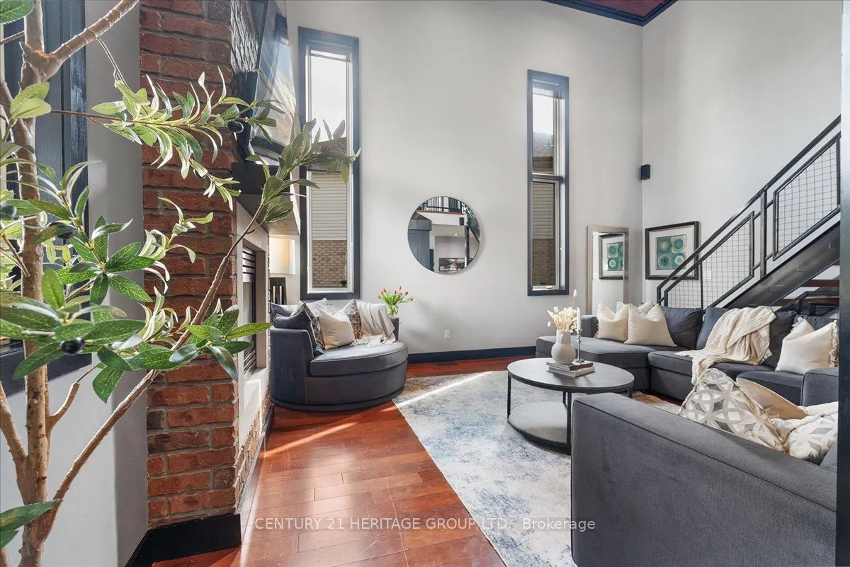 340 Old Mud Street