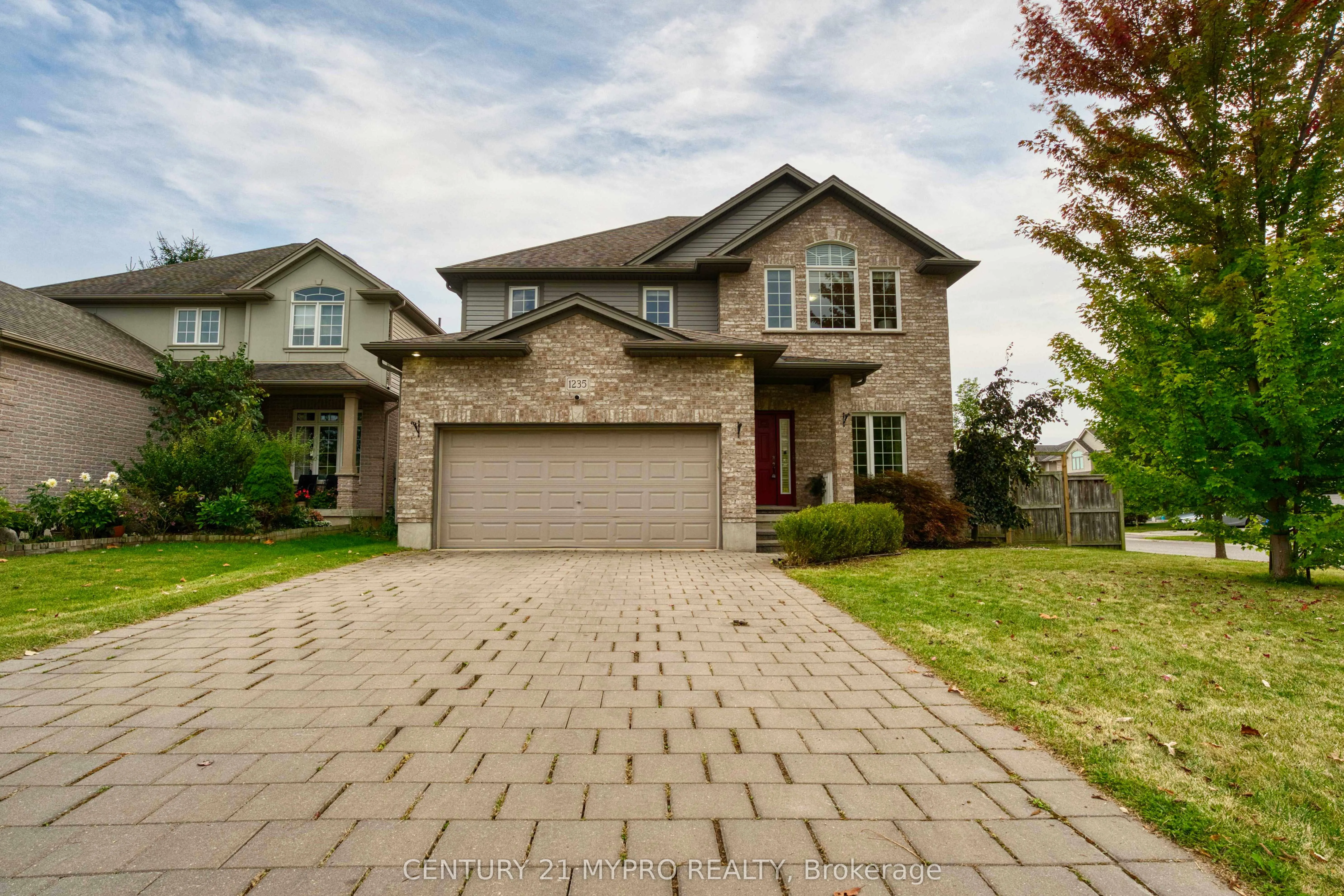 1235 Oakcrossing Road