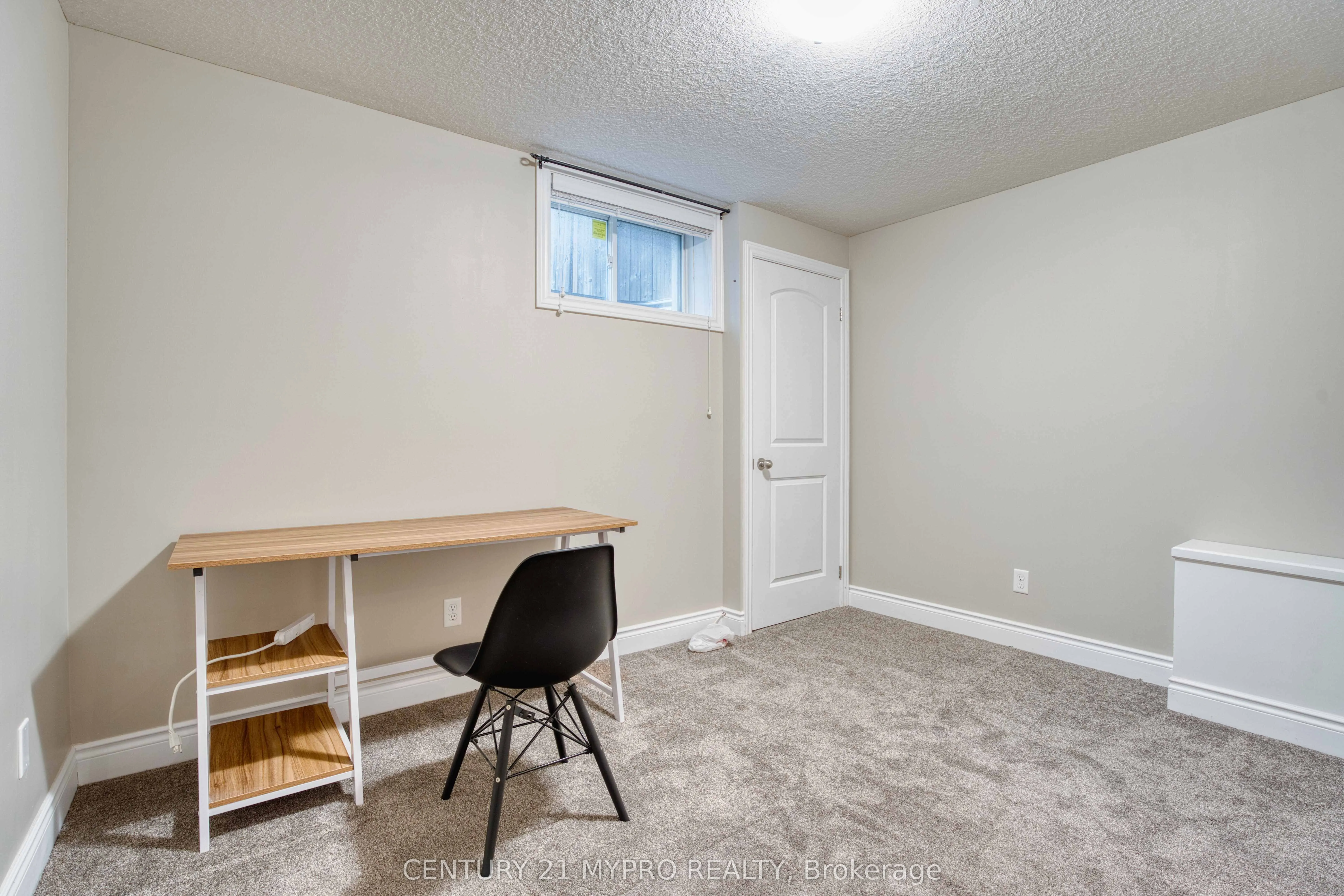 1235 Oakcrossing Road