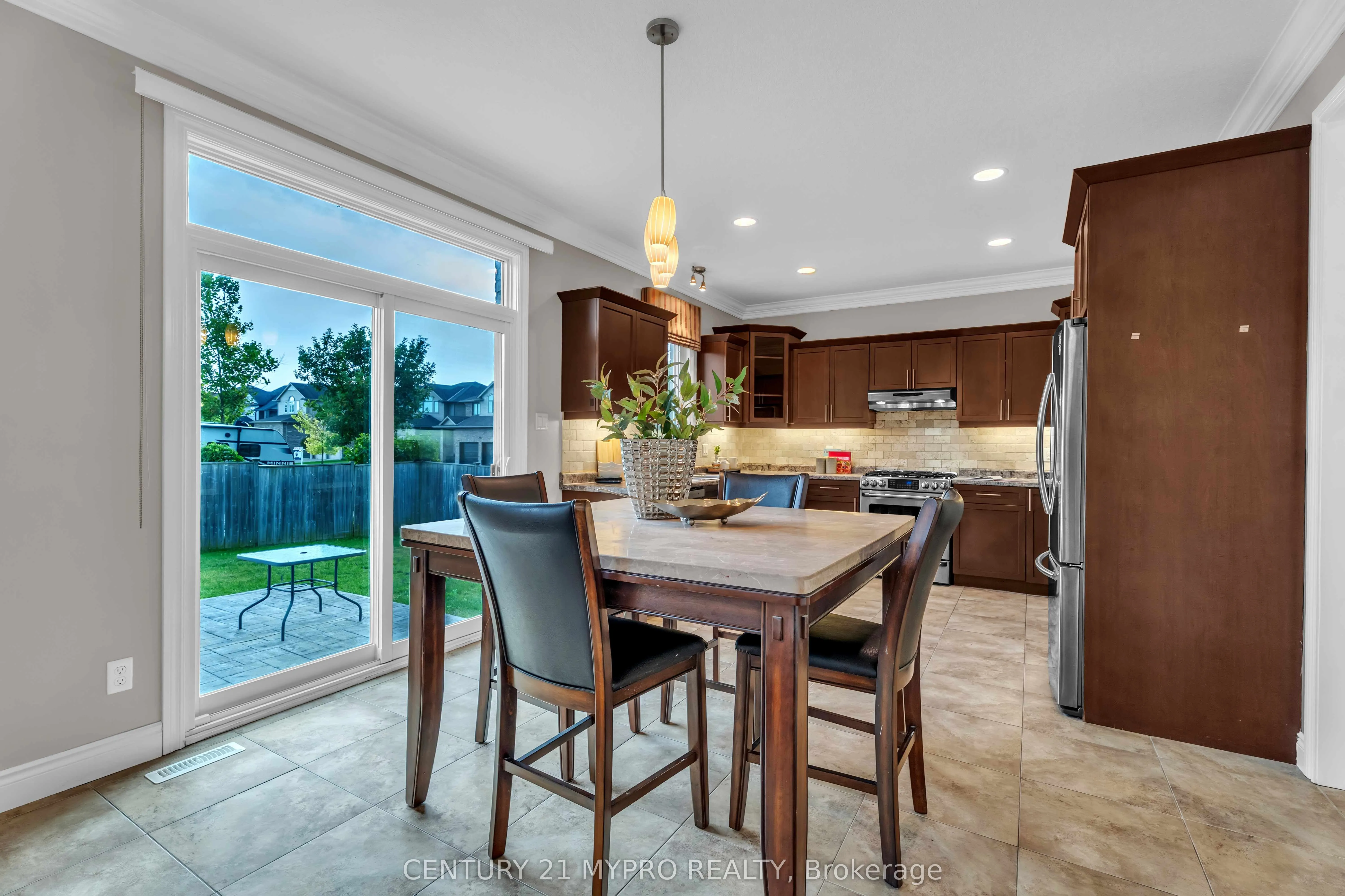 1235 Oakcrossing Road