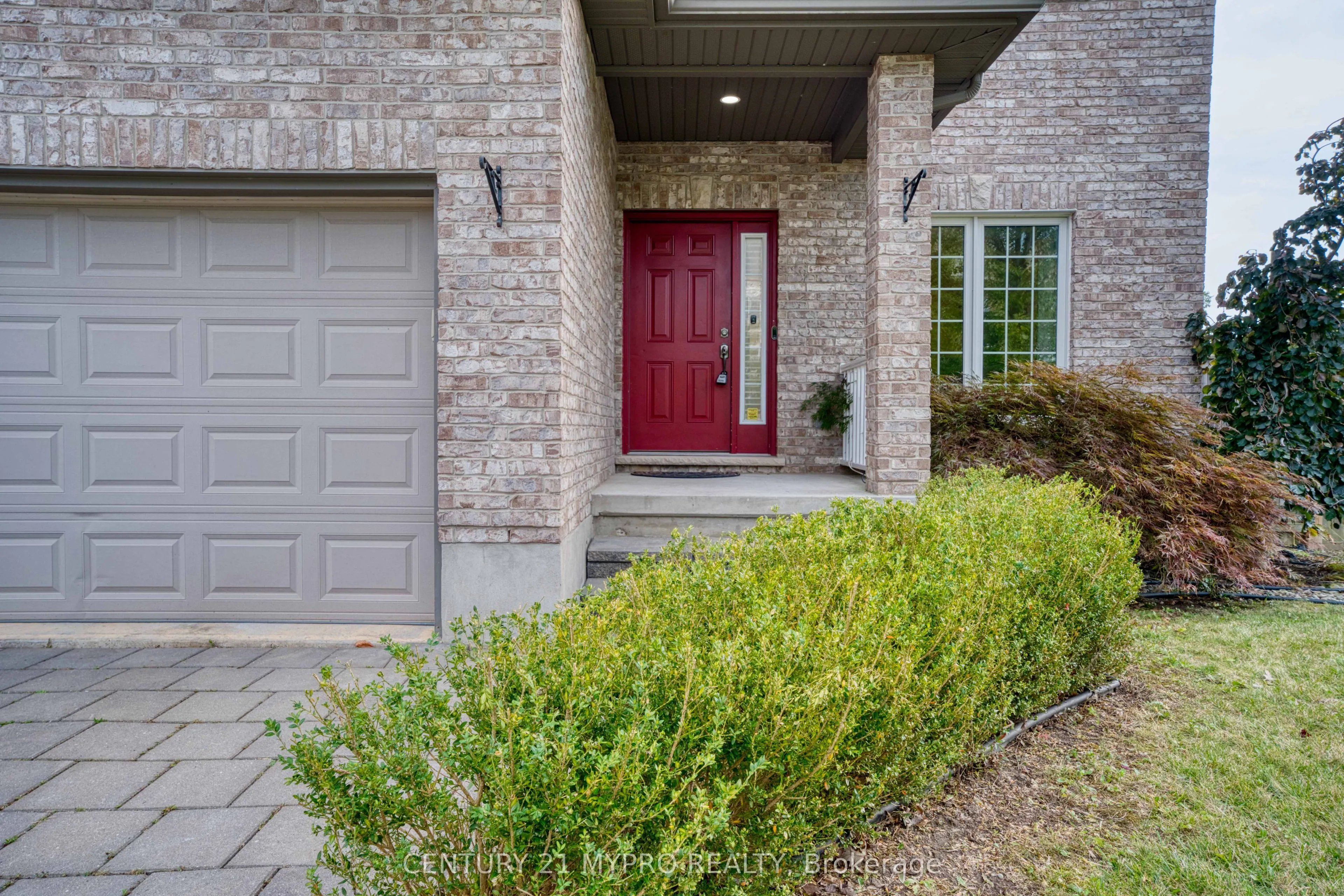 1235 Oakcrossing Road