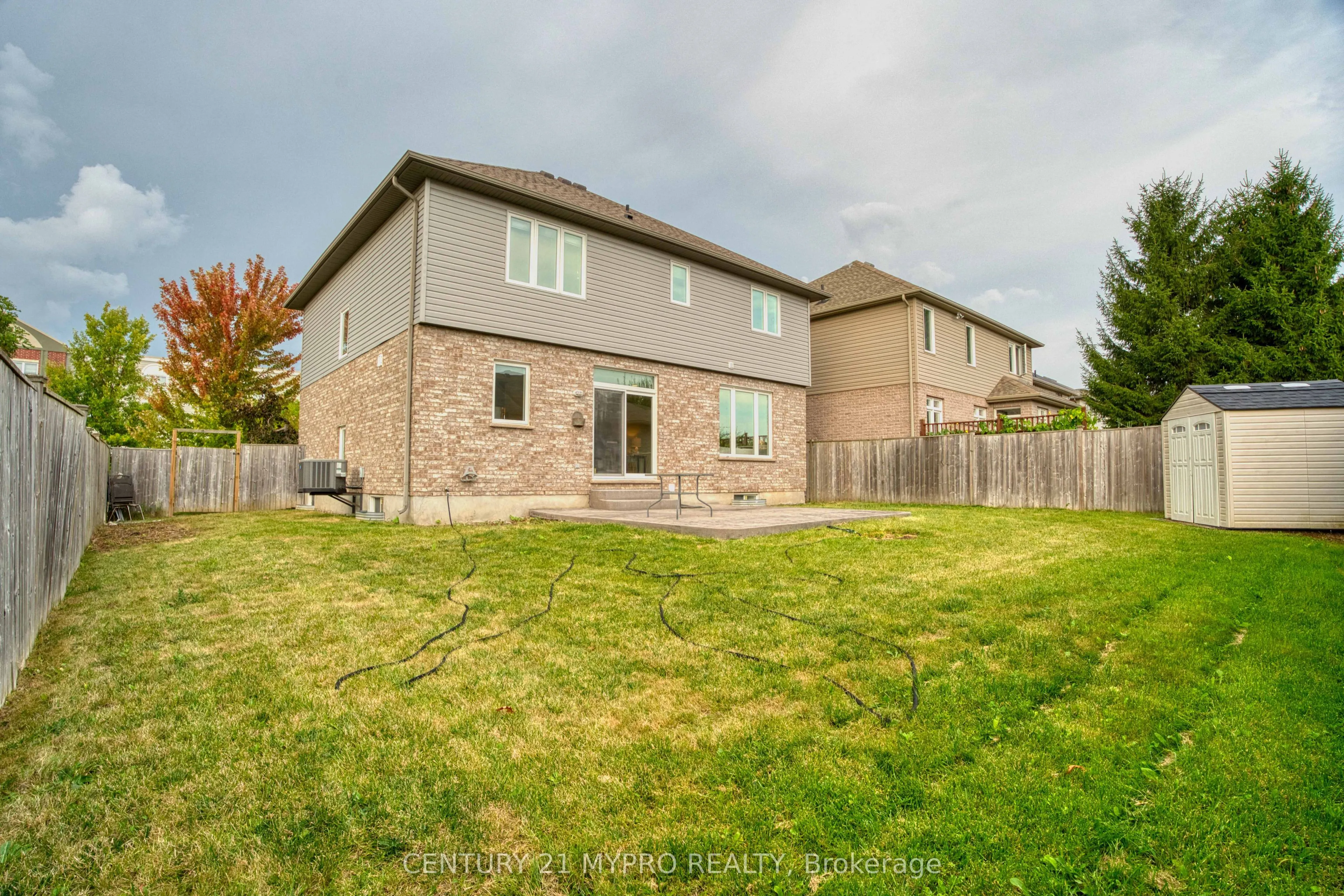 1235 Oakcrossing Road