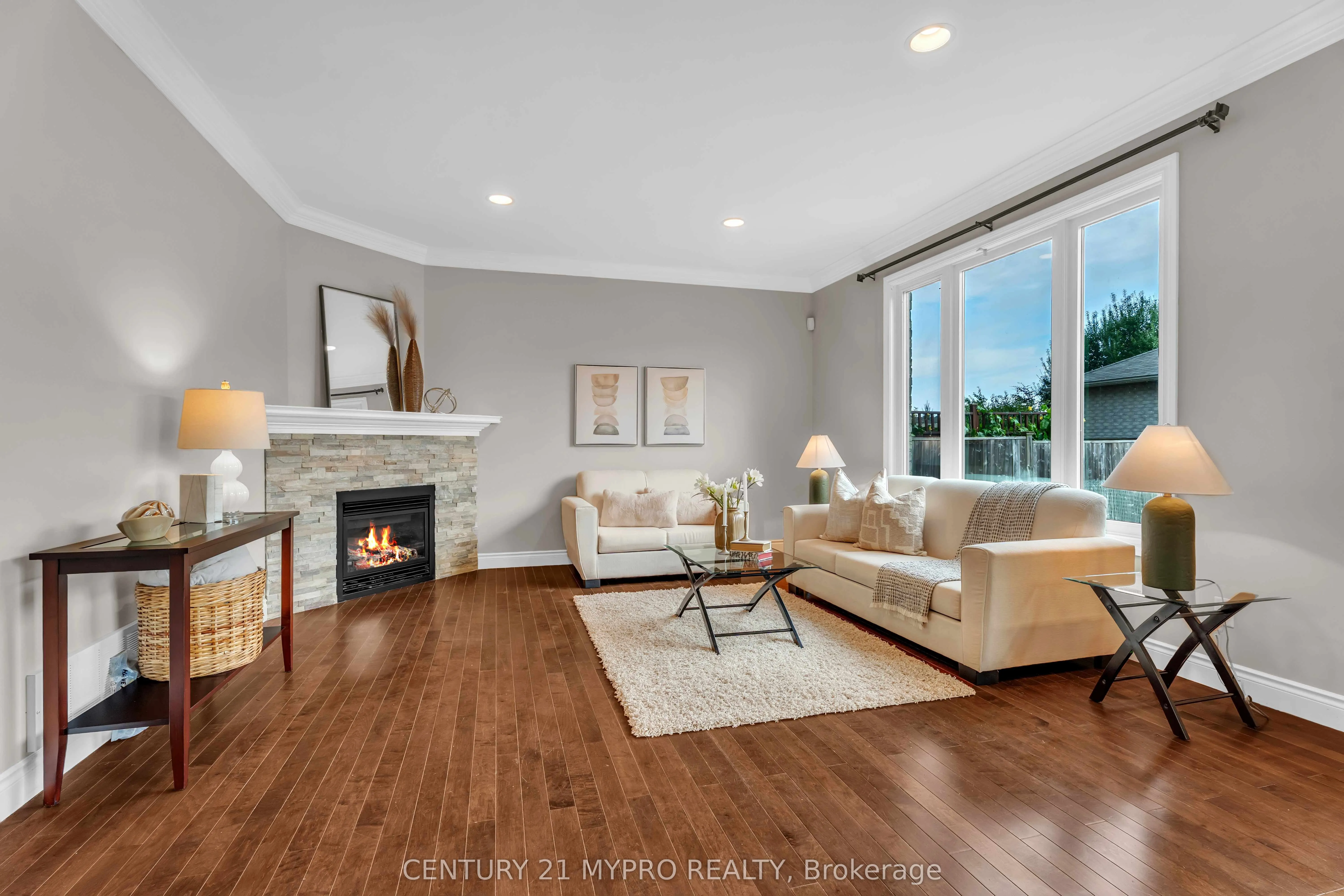 1235 Oakcrossing Road