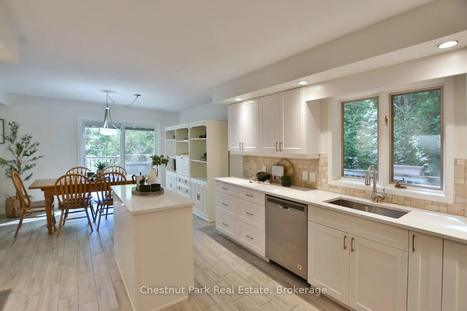 128 Lakewood Drive