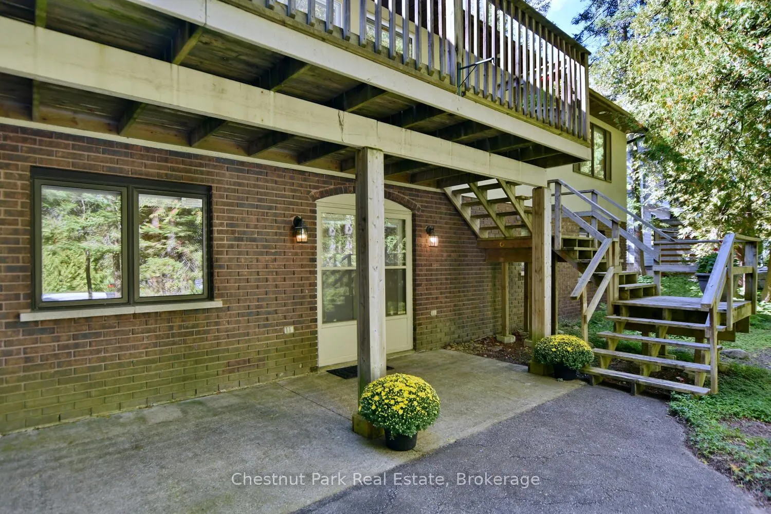 128 Lakewood Drive