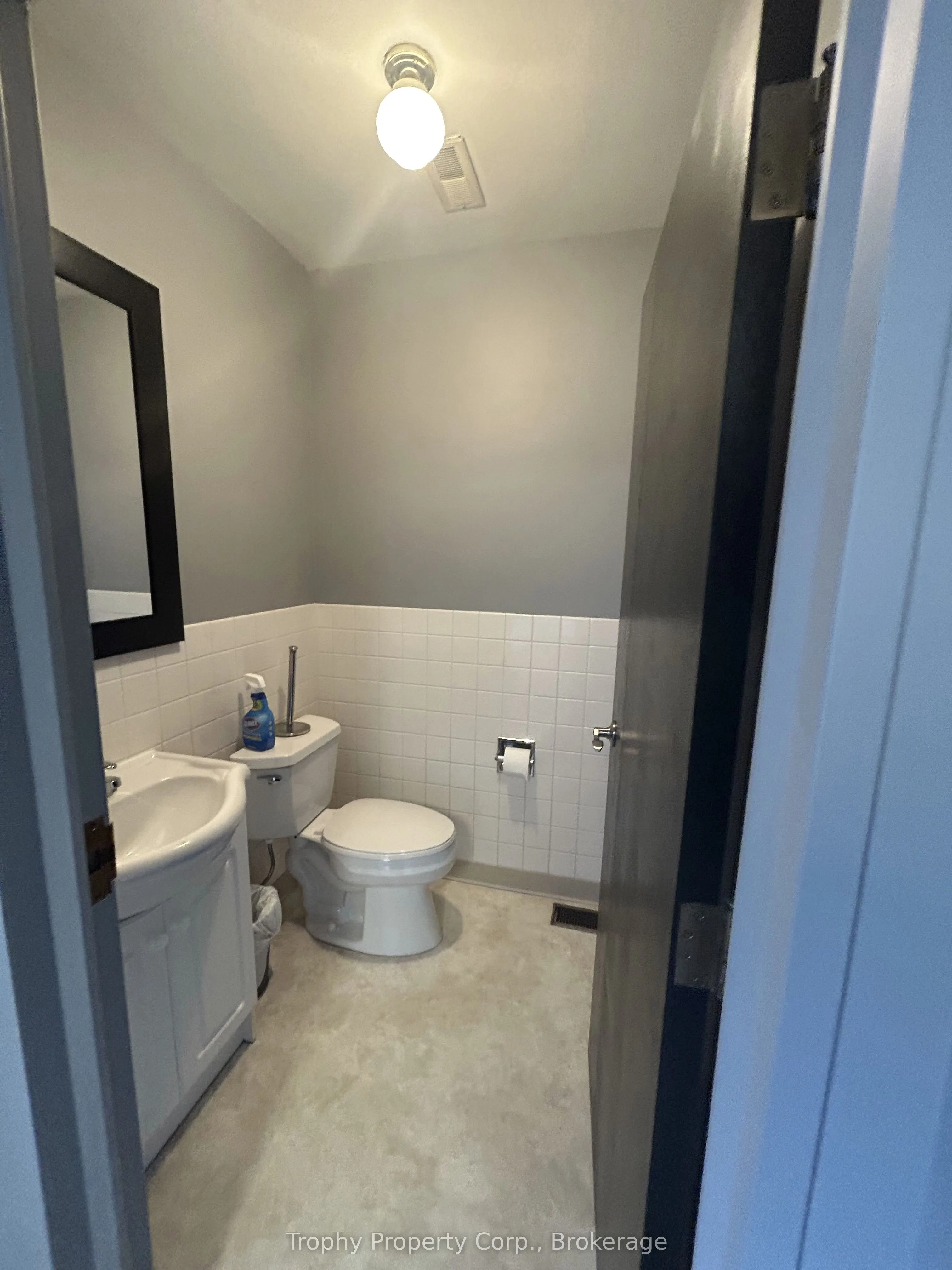 235 HIGHLAND Street, #200