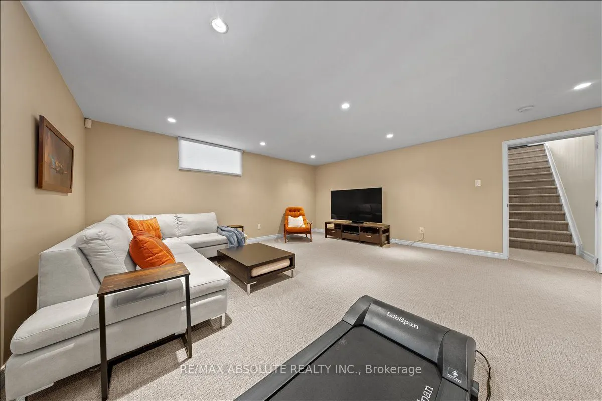 116 Elfin Grove