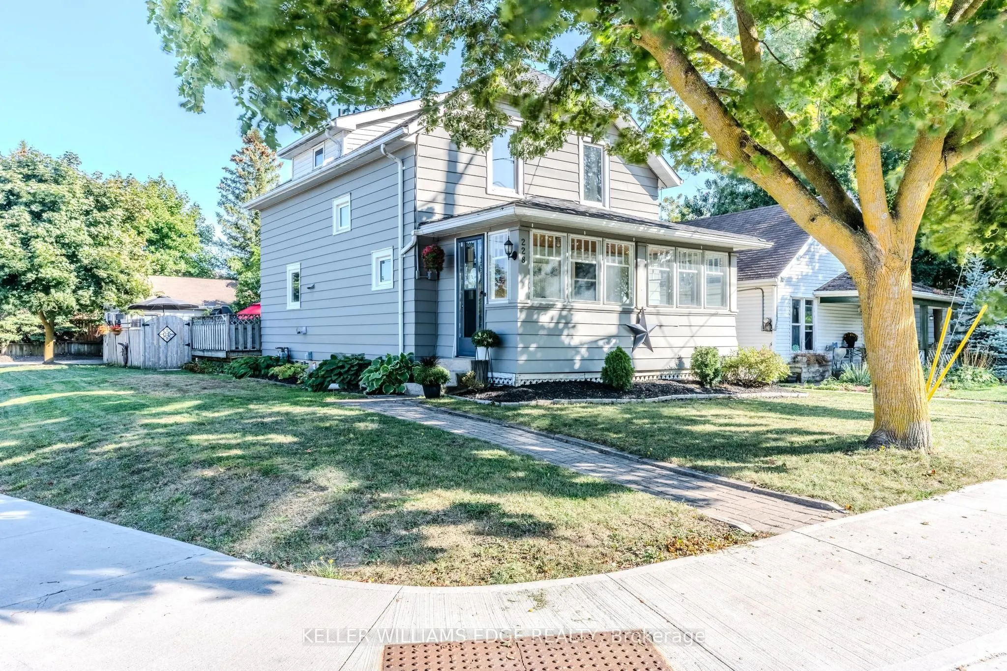 228 Brock Street