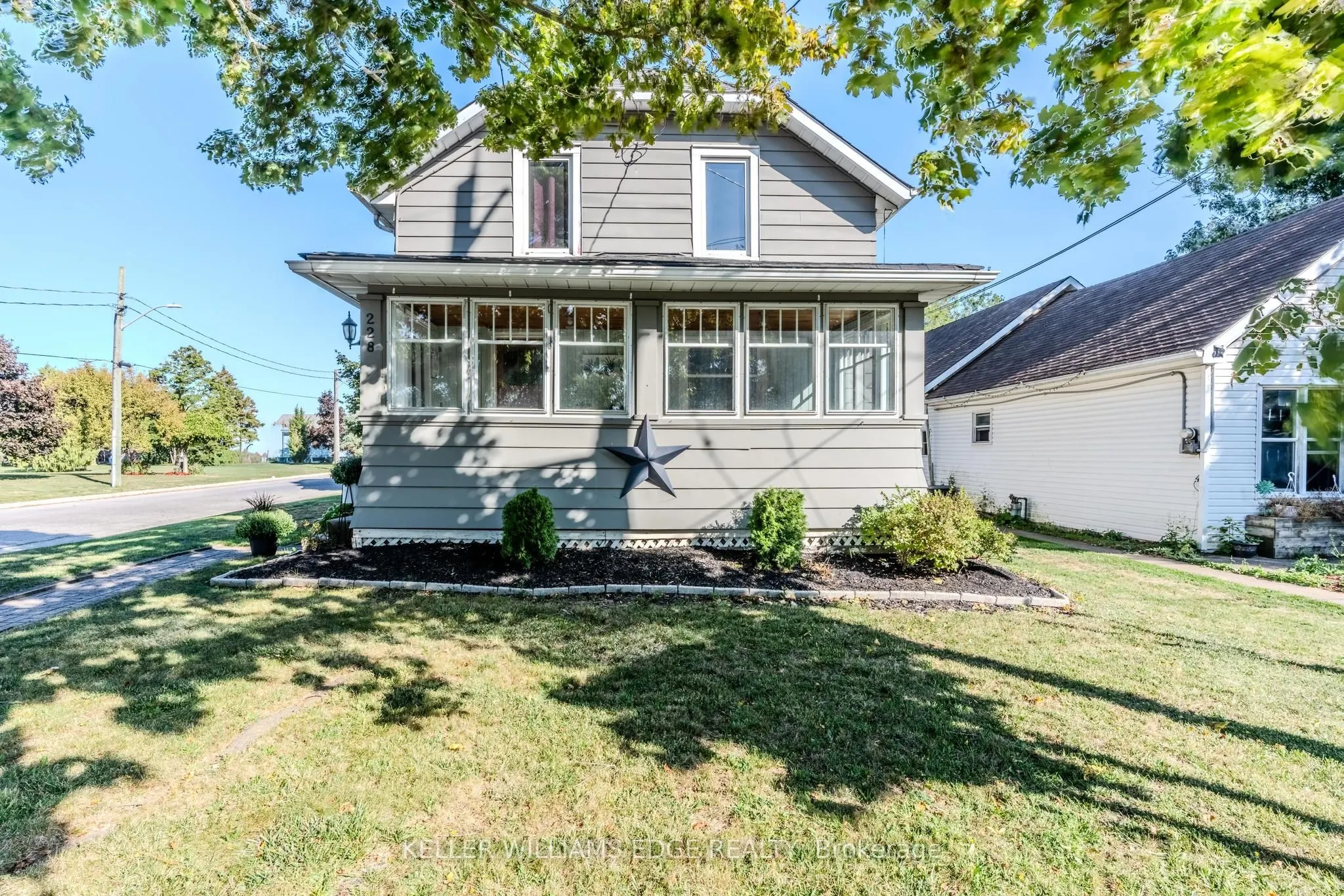 228 Brock Street