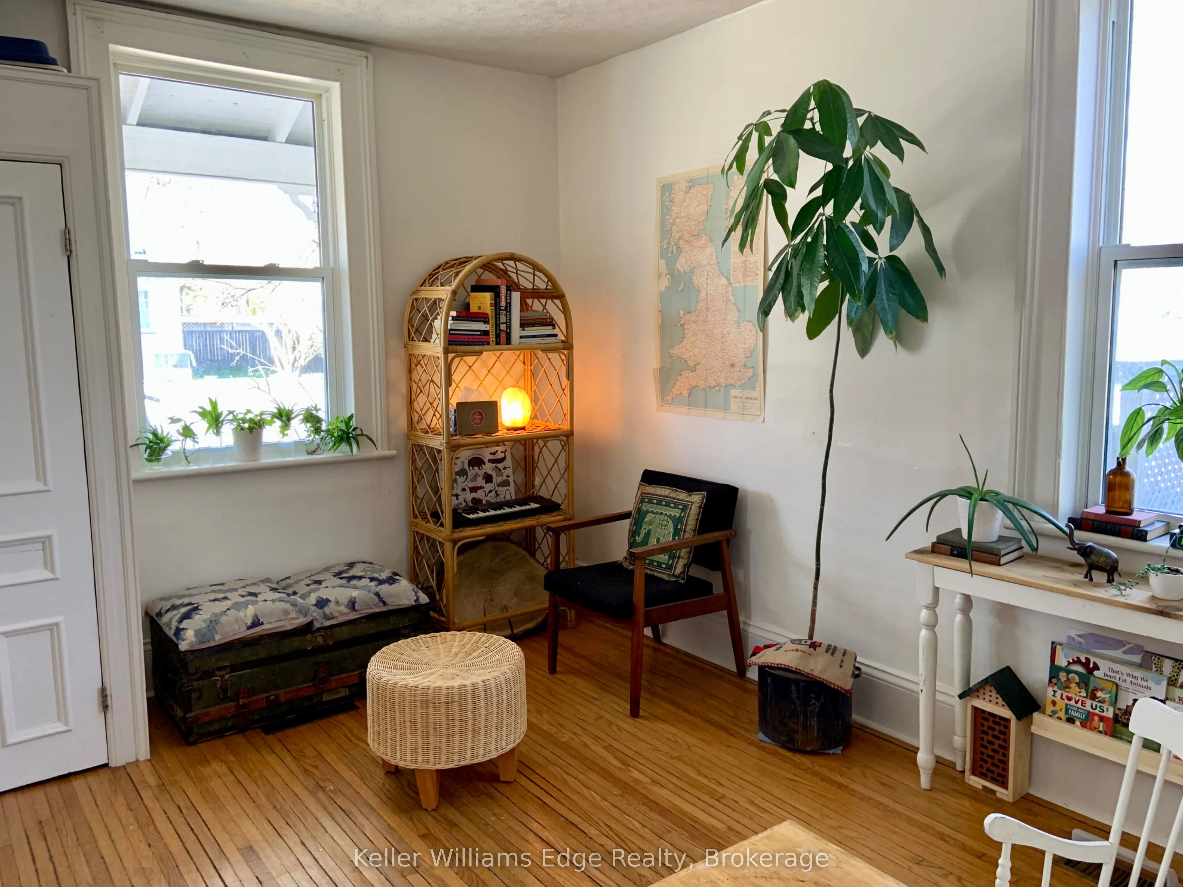 359 McDonnel Street, #Front