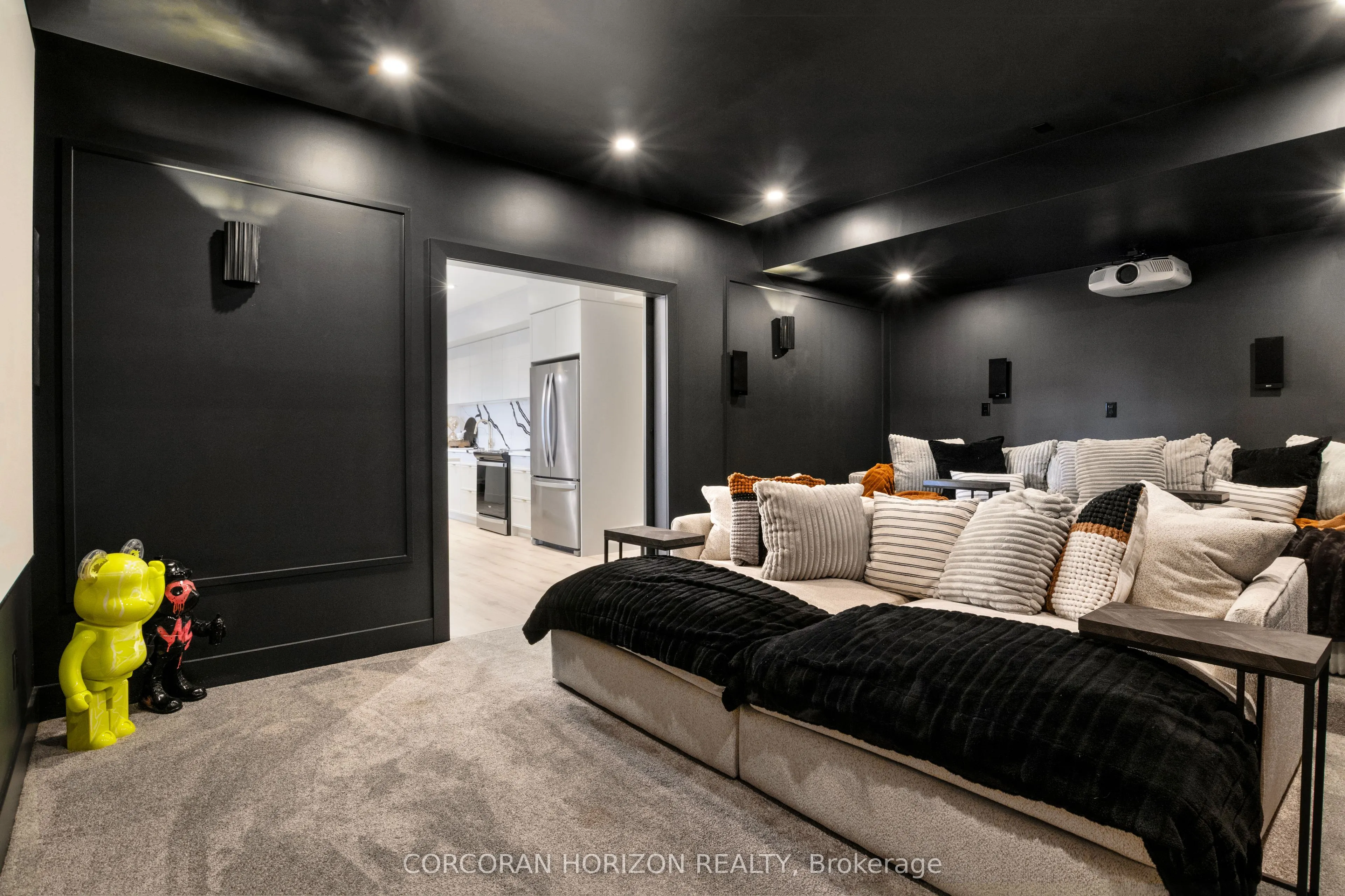 920 Thomas Pedder Court