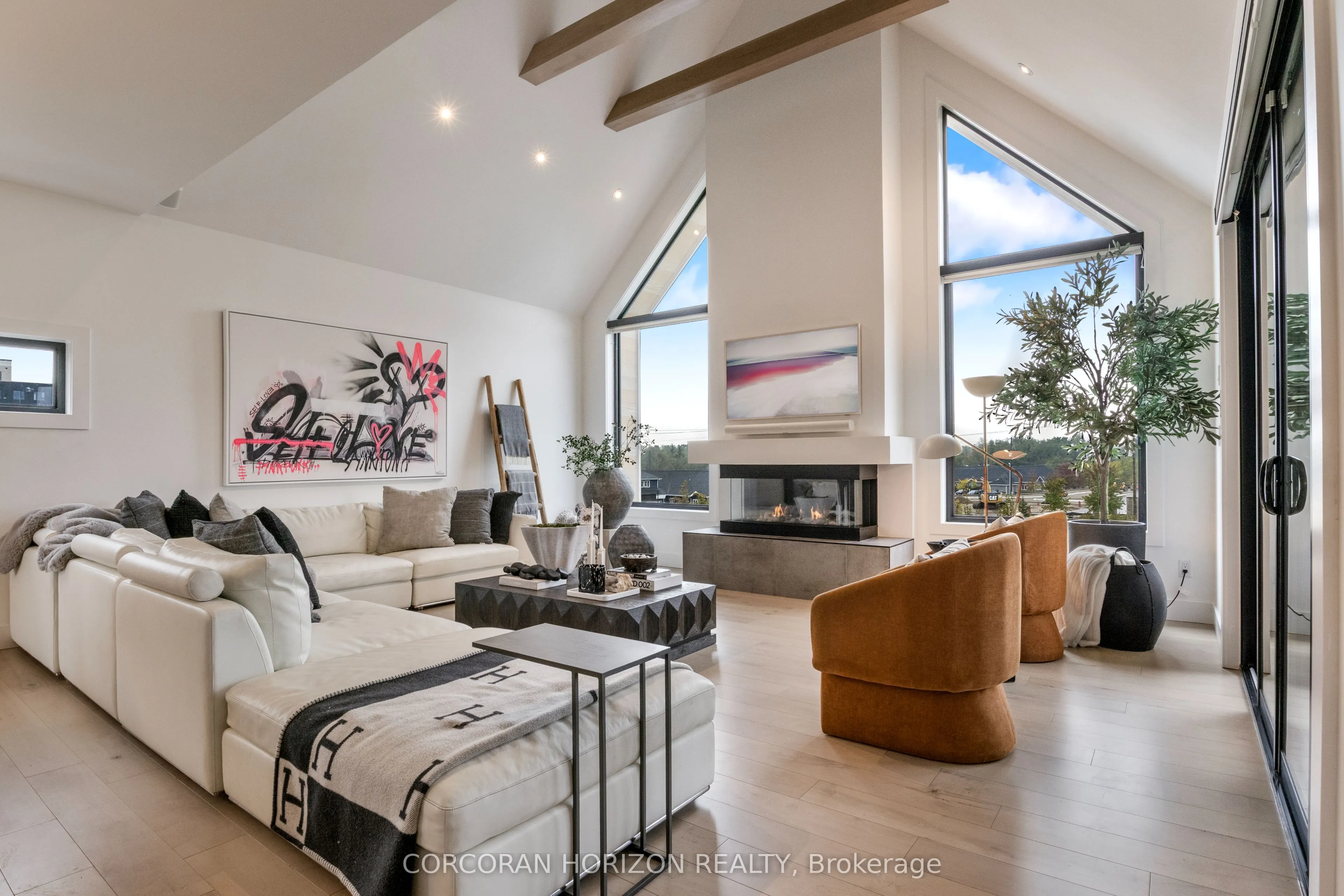 920 Thomas Pedder Court