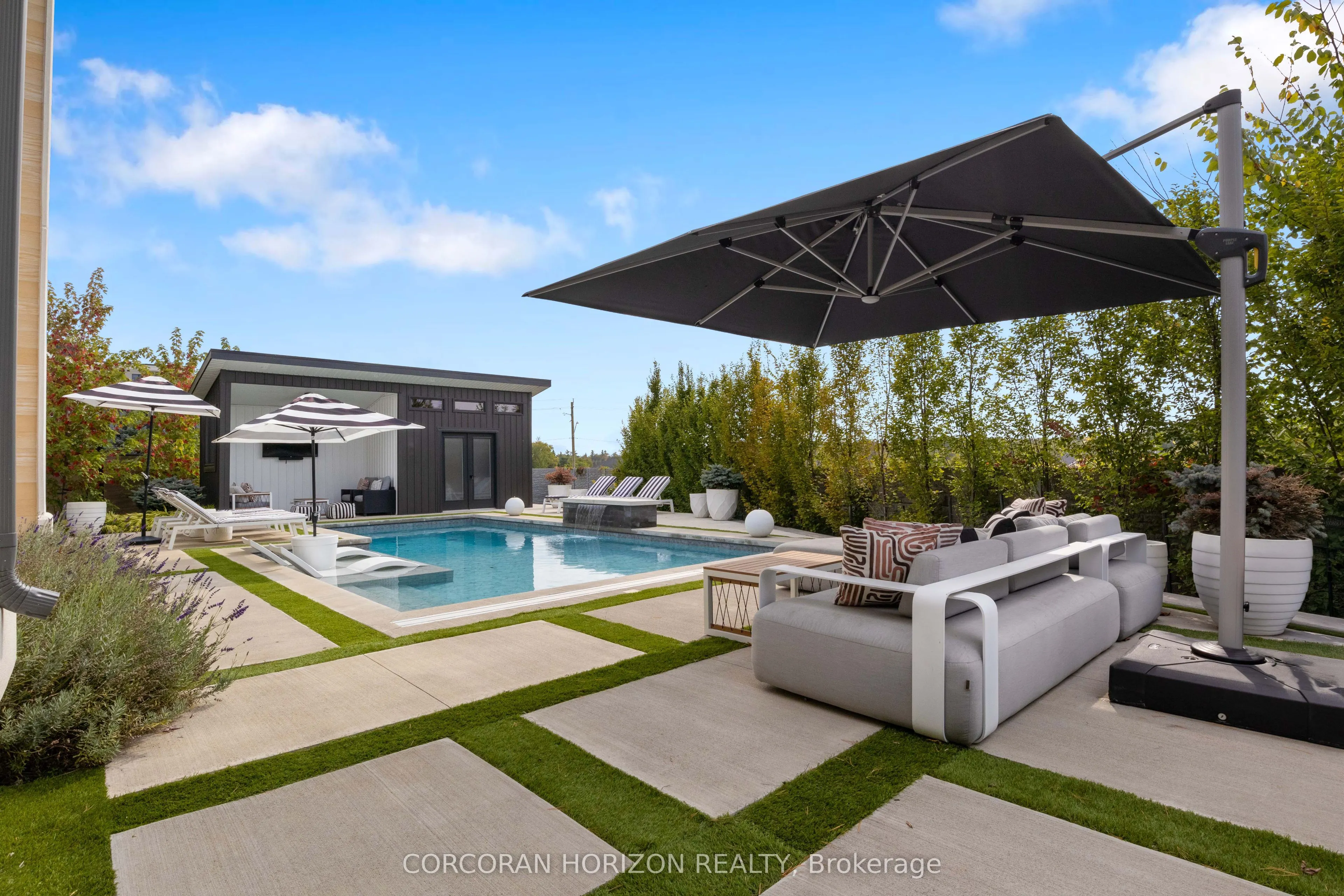 920 Thomas Pedder Court