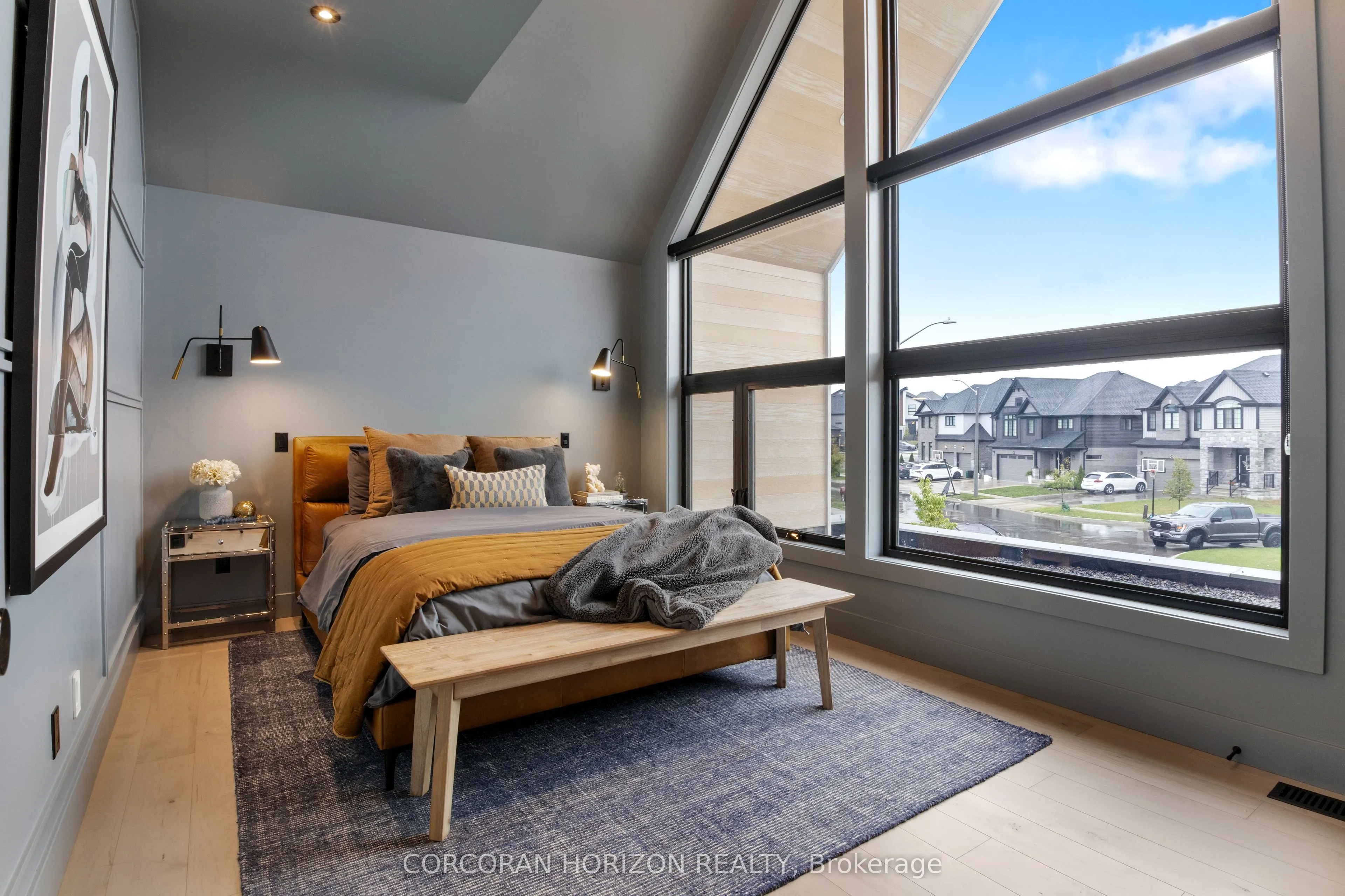 920 Thomas Pedder Court