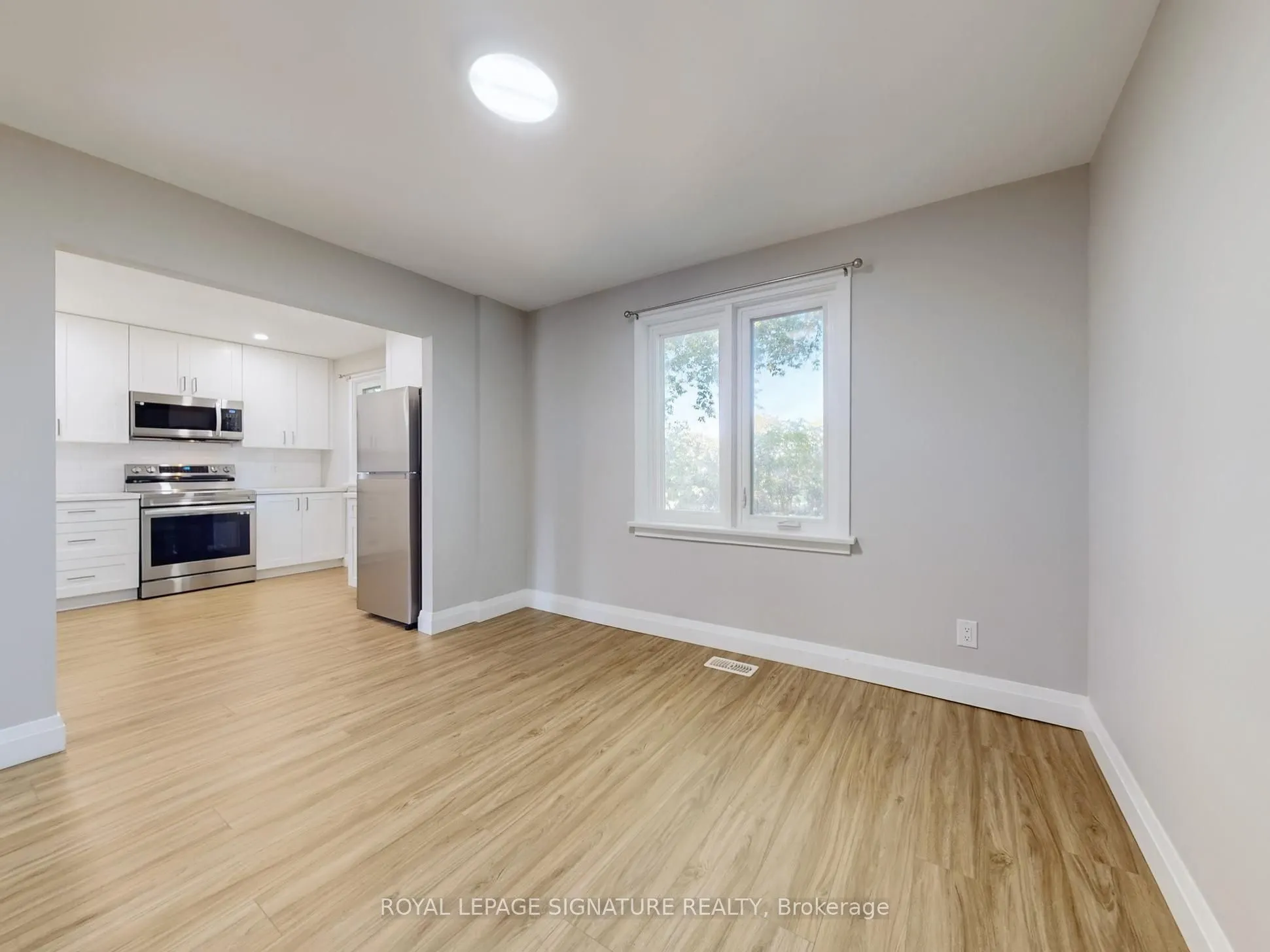 22 Sherwood Avenue