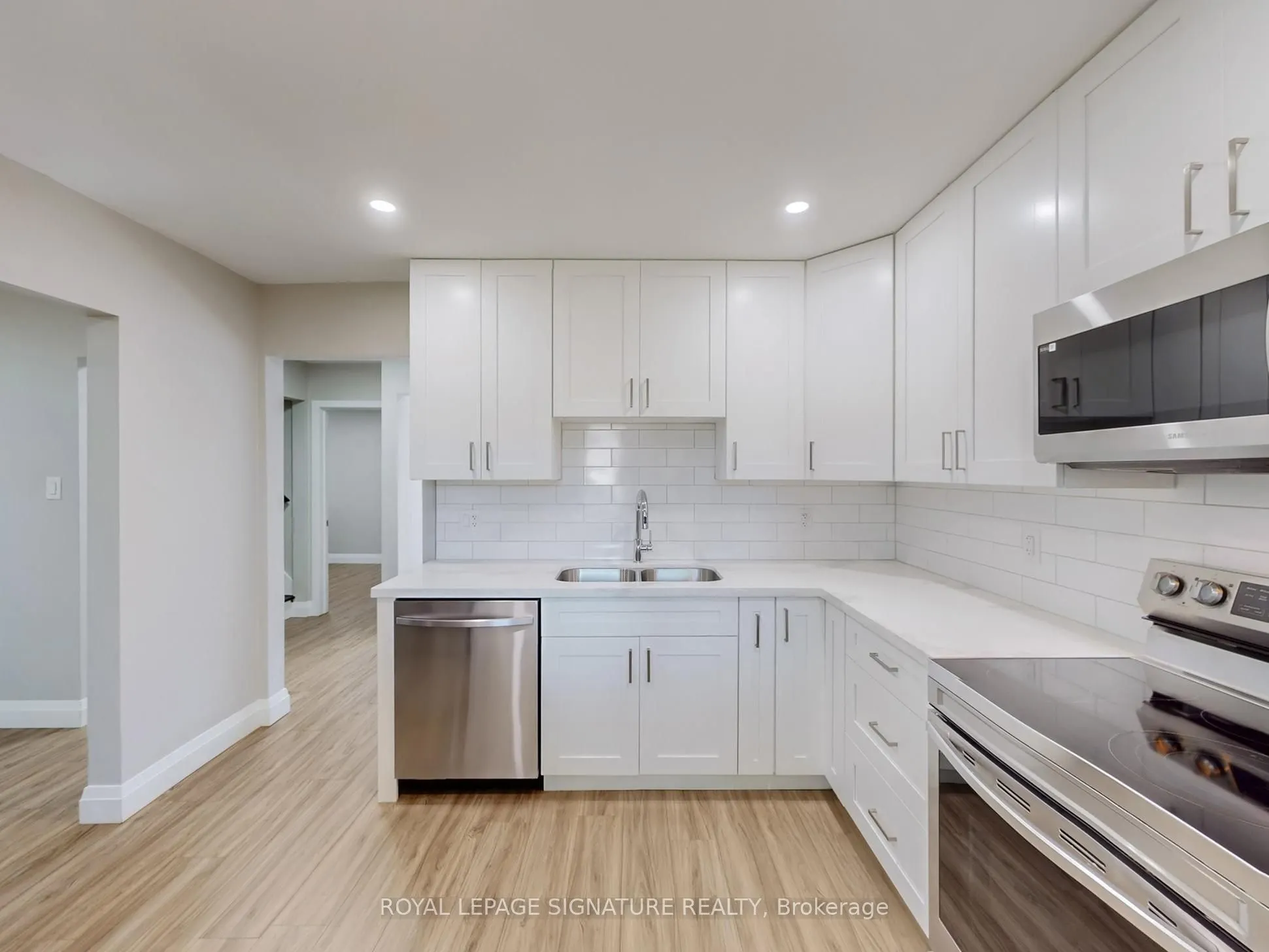 22 Sherwood Avenue