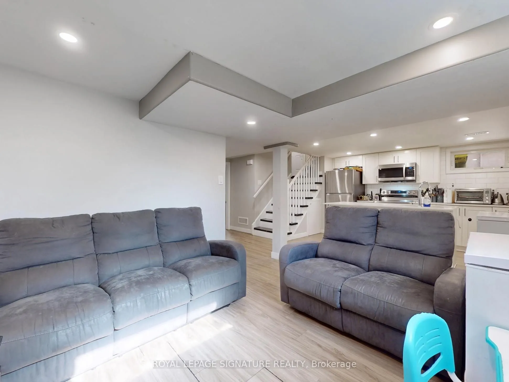 22 Sherwood Avenue