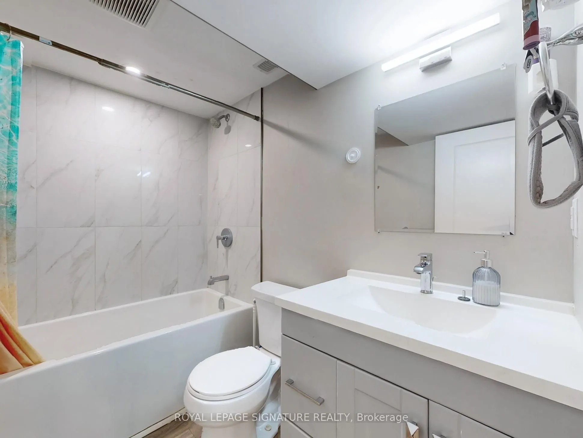 22 Sherwood Avenue