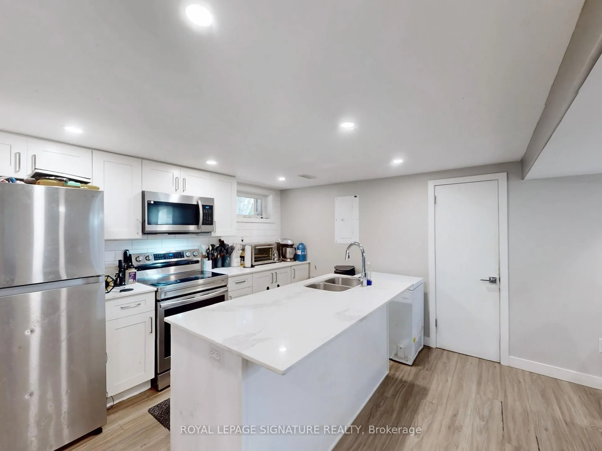 22 Sherwood Avenue