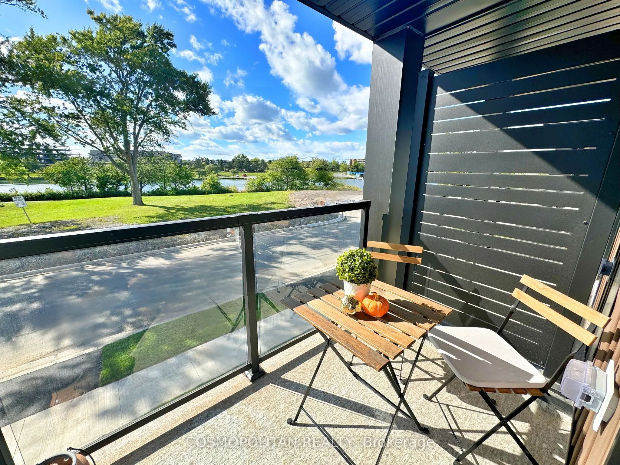22 Marina Place