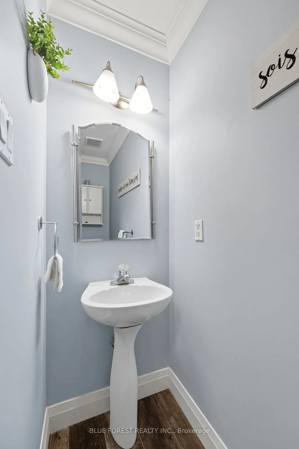 1920 Marconi Boulevard, #5