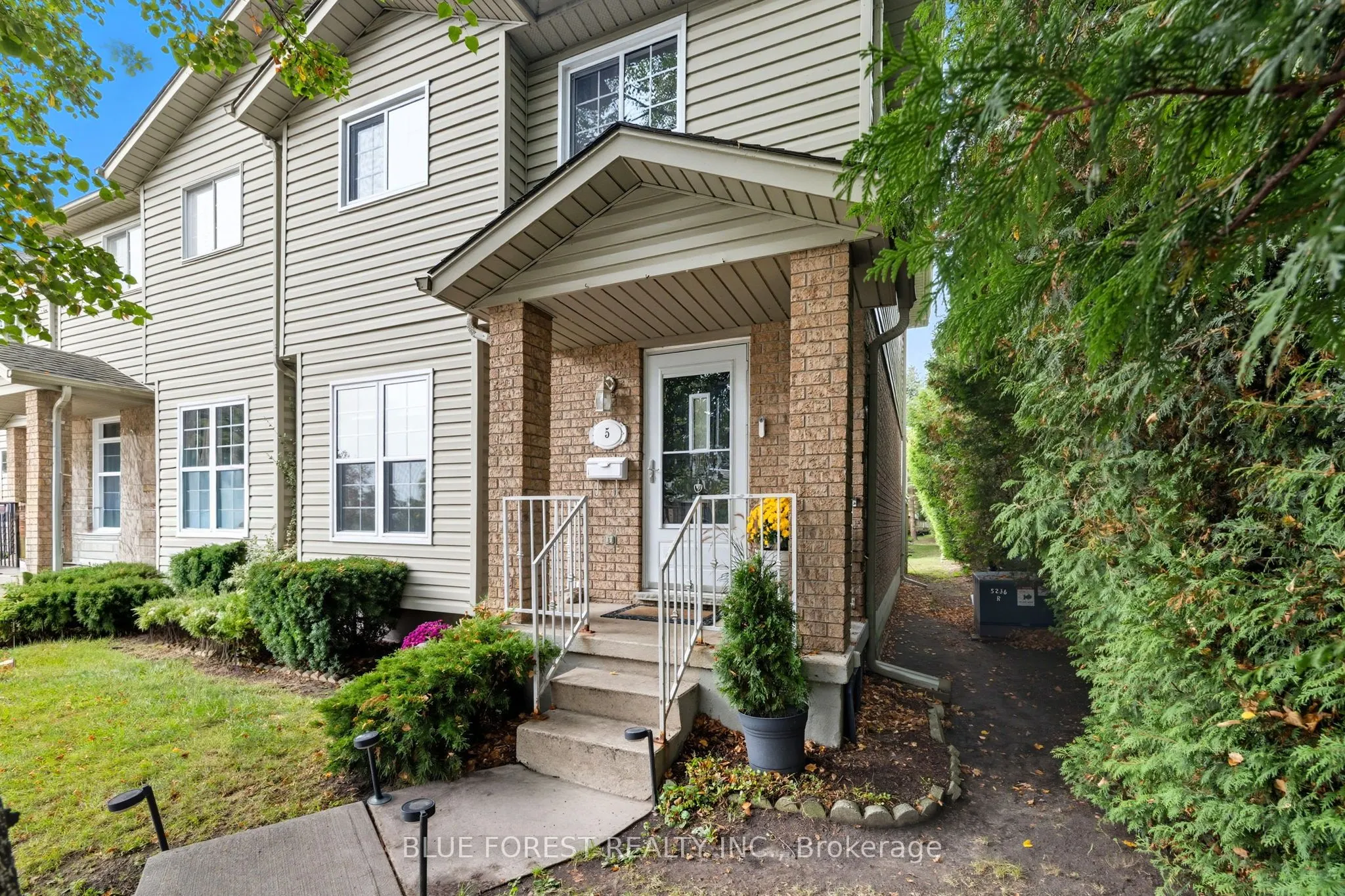 1920 Marconi Boulevard, #5