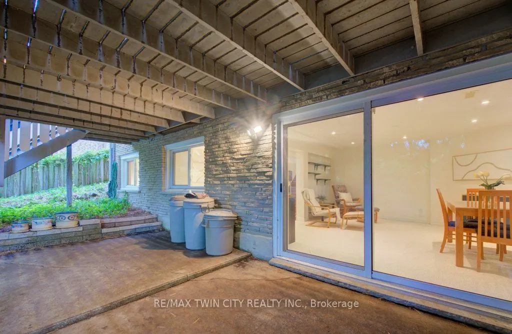 299 Hiawatha Drive