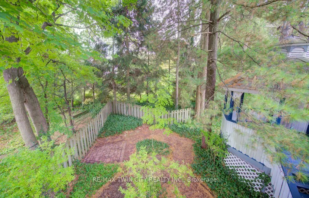 299 Hiawatha Drive